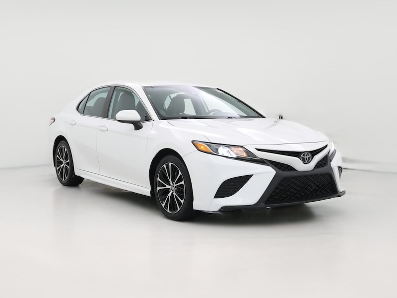 2020 Toyota Camry SE -
                  Savannah, GA