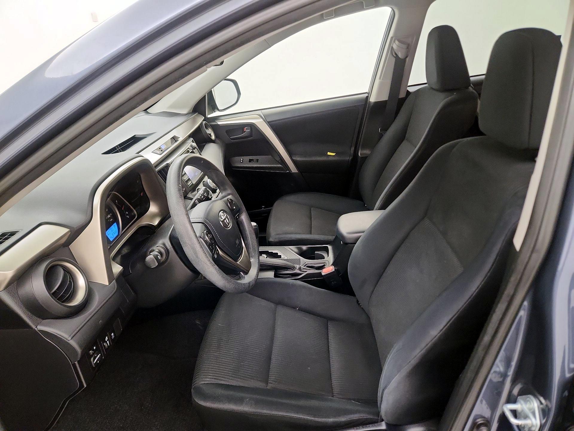 Thumbnail: 2014 Toyota RAV4 - 11