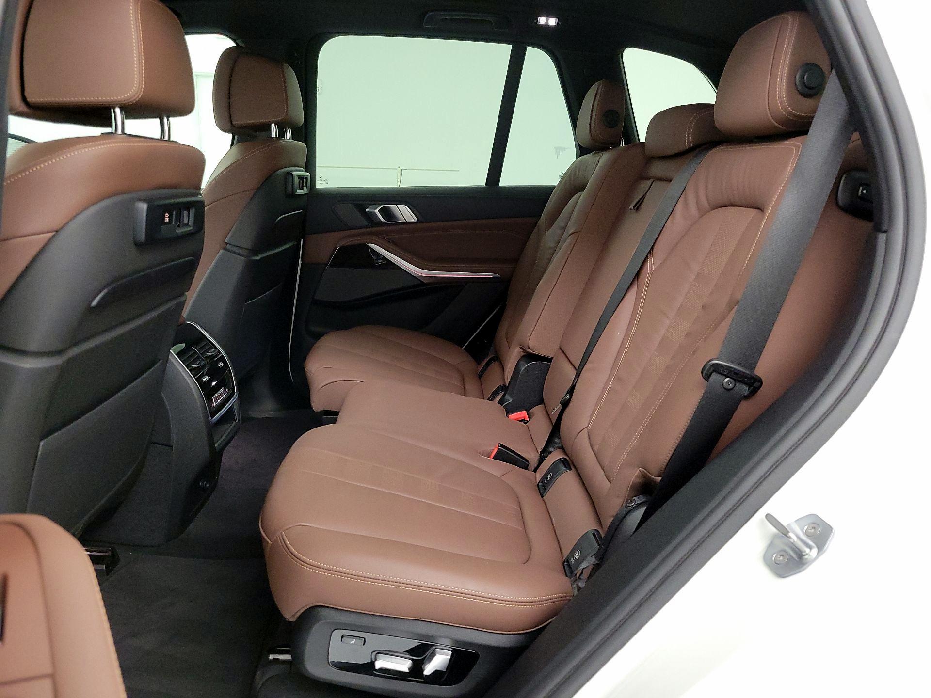 Thumbnail: 2020 BMW X5 - 19