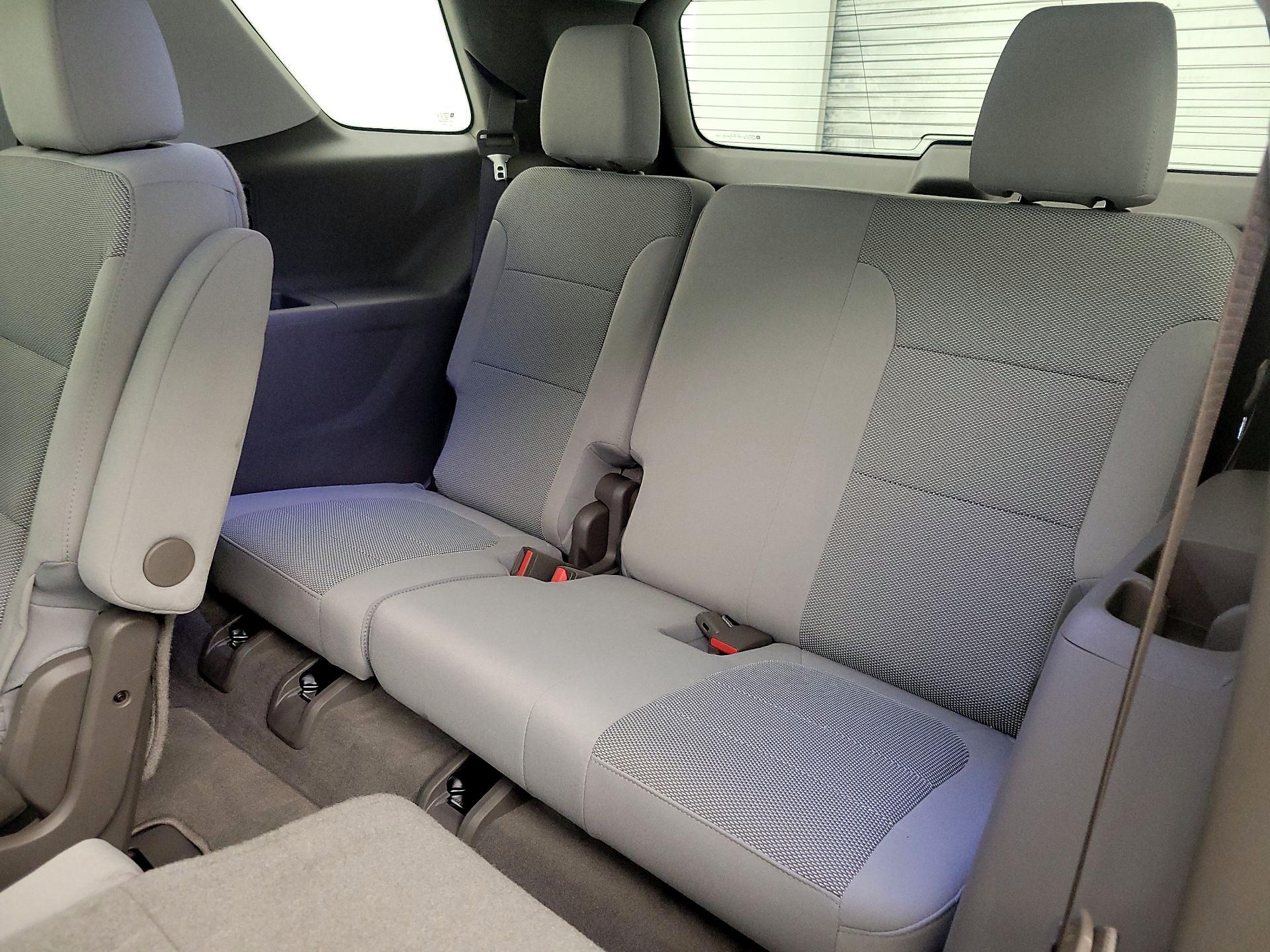 Thumbnail: 2019 Chevrolet Traverse - 18