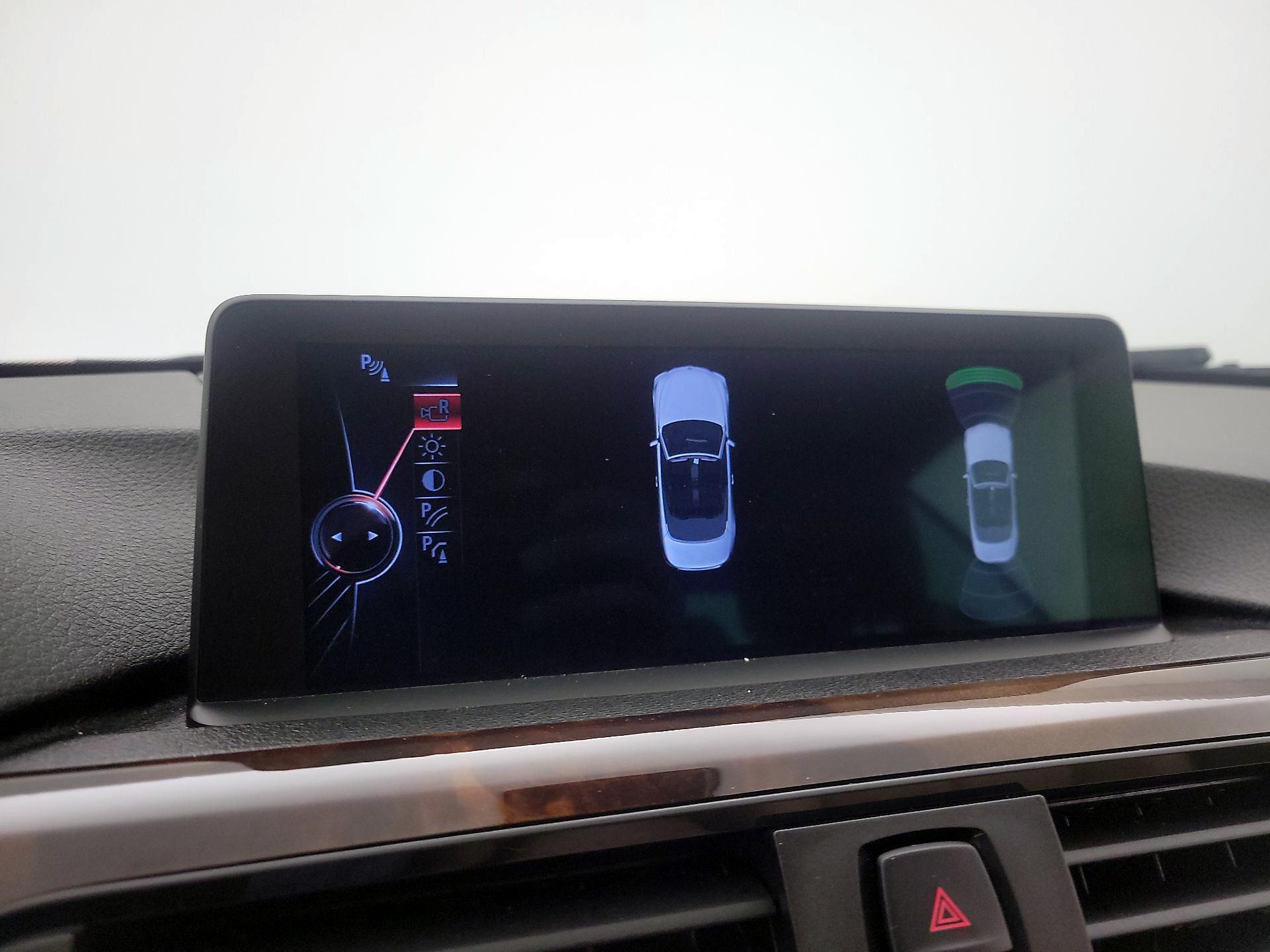 Thumbnail: 2015 BMW 4 Series - 15