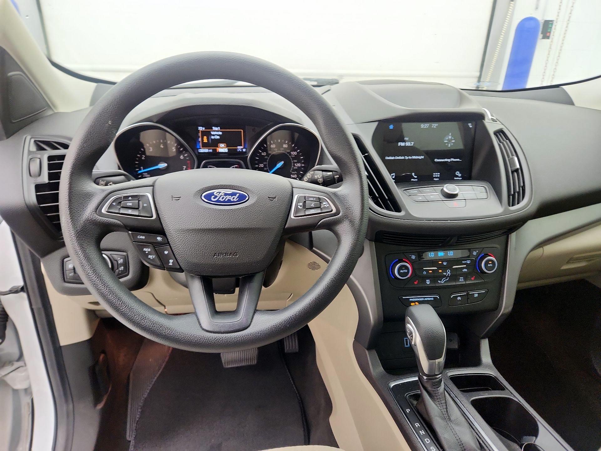 Thumbnail: 2019 Ford Escape - 9