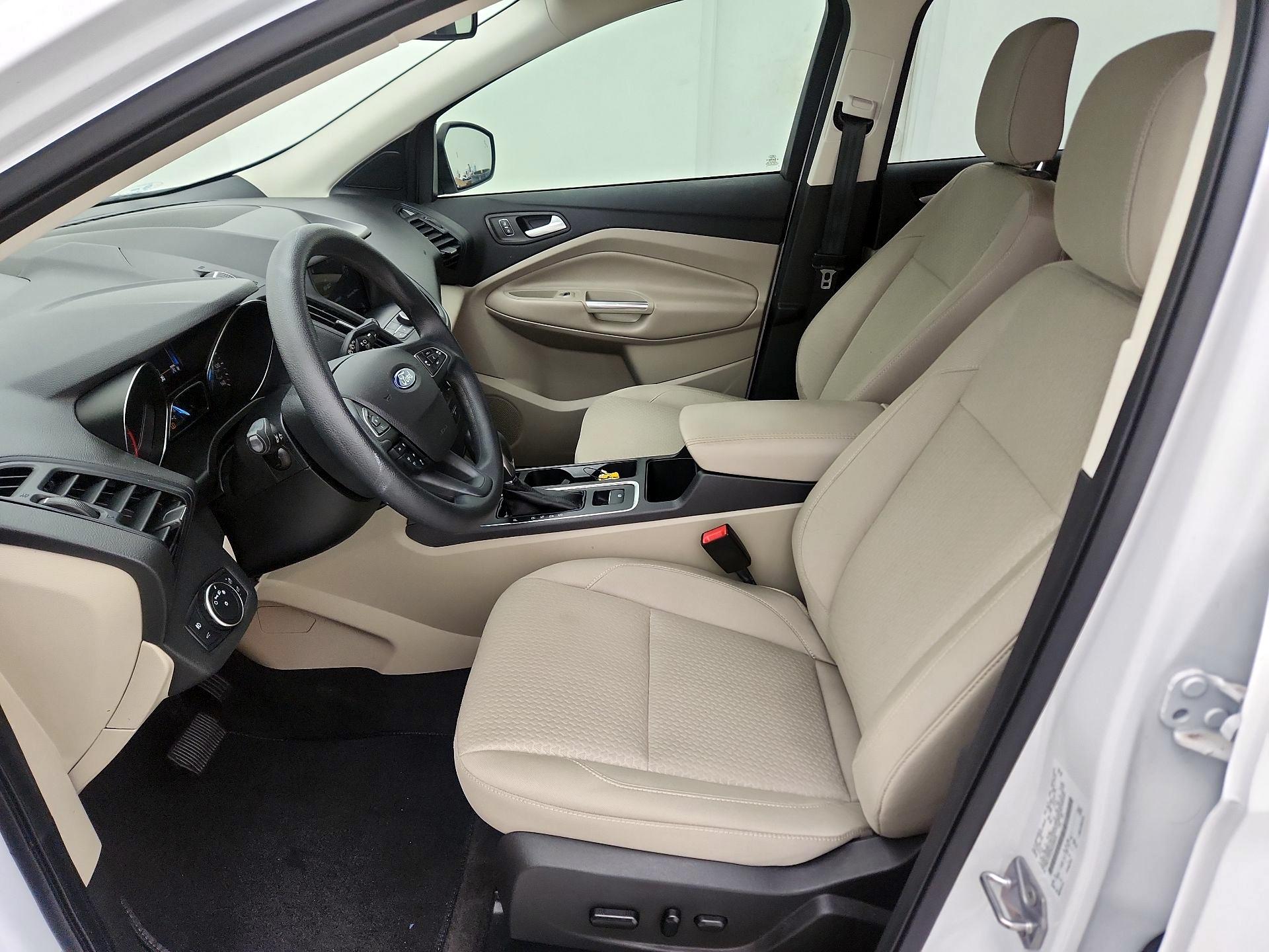 Thumbnail: 2019 Ford Escape - 11