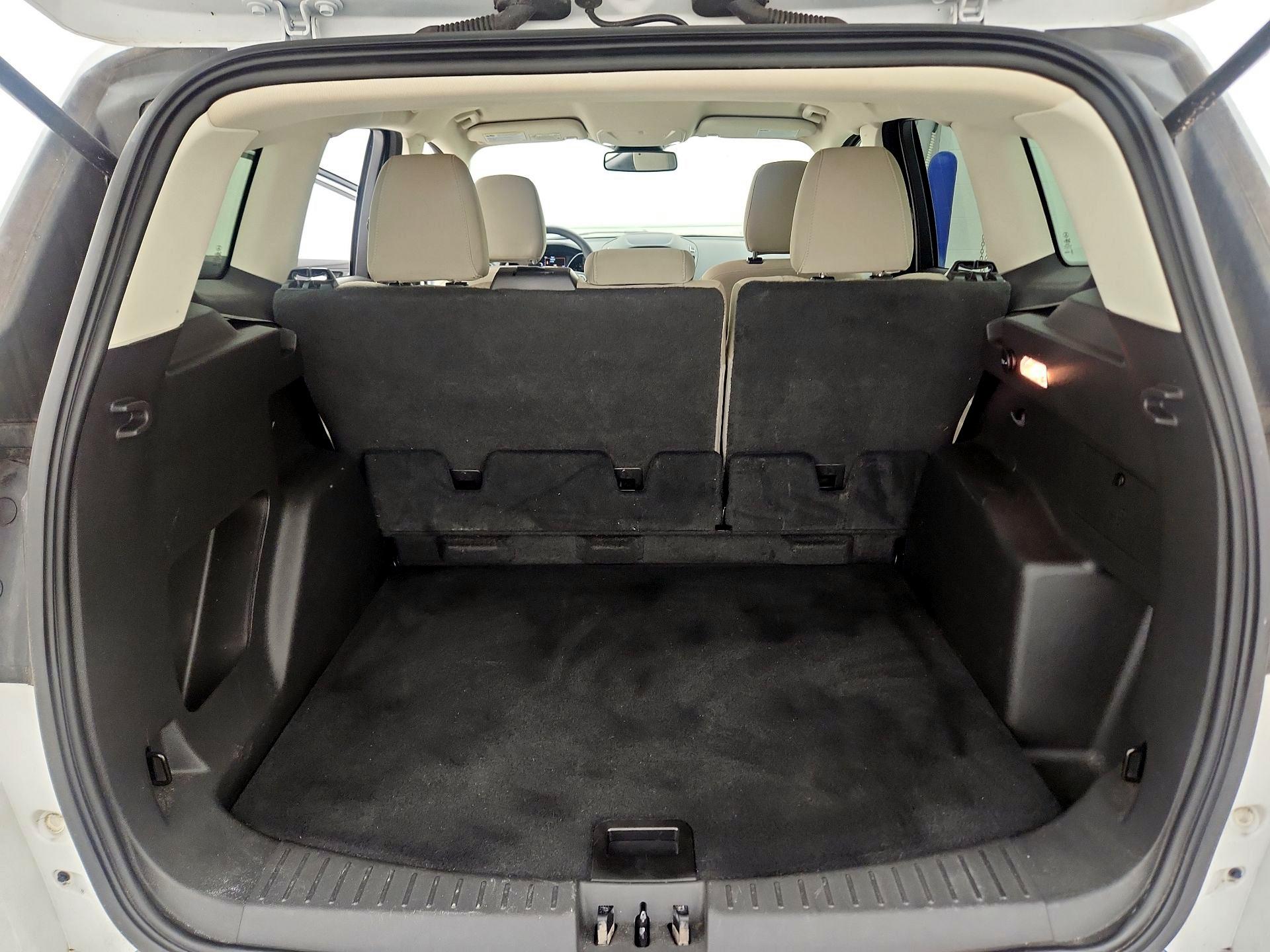 Thumbnail: 2019 Ford Escape - 20