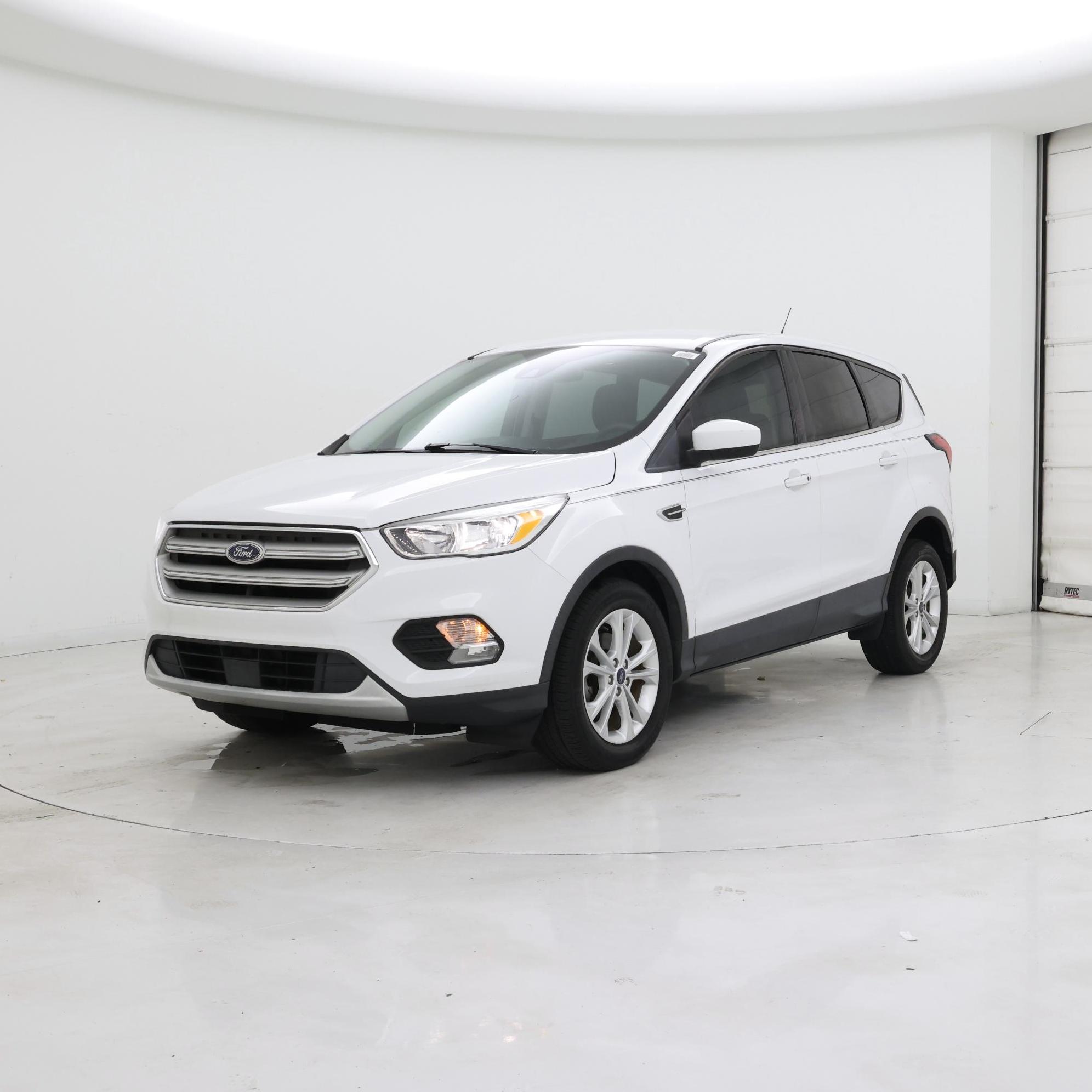 Thumbnail: 2019 Ford Escape - 4