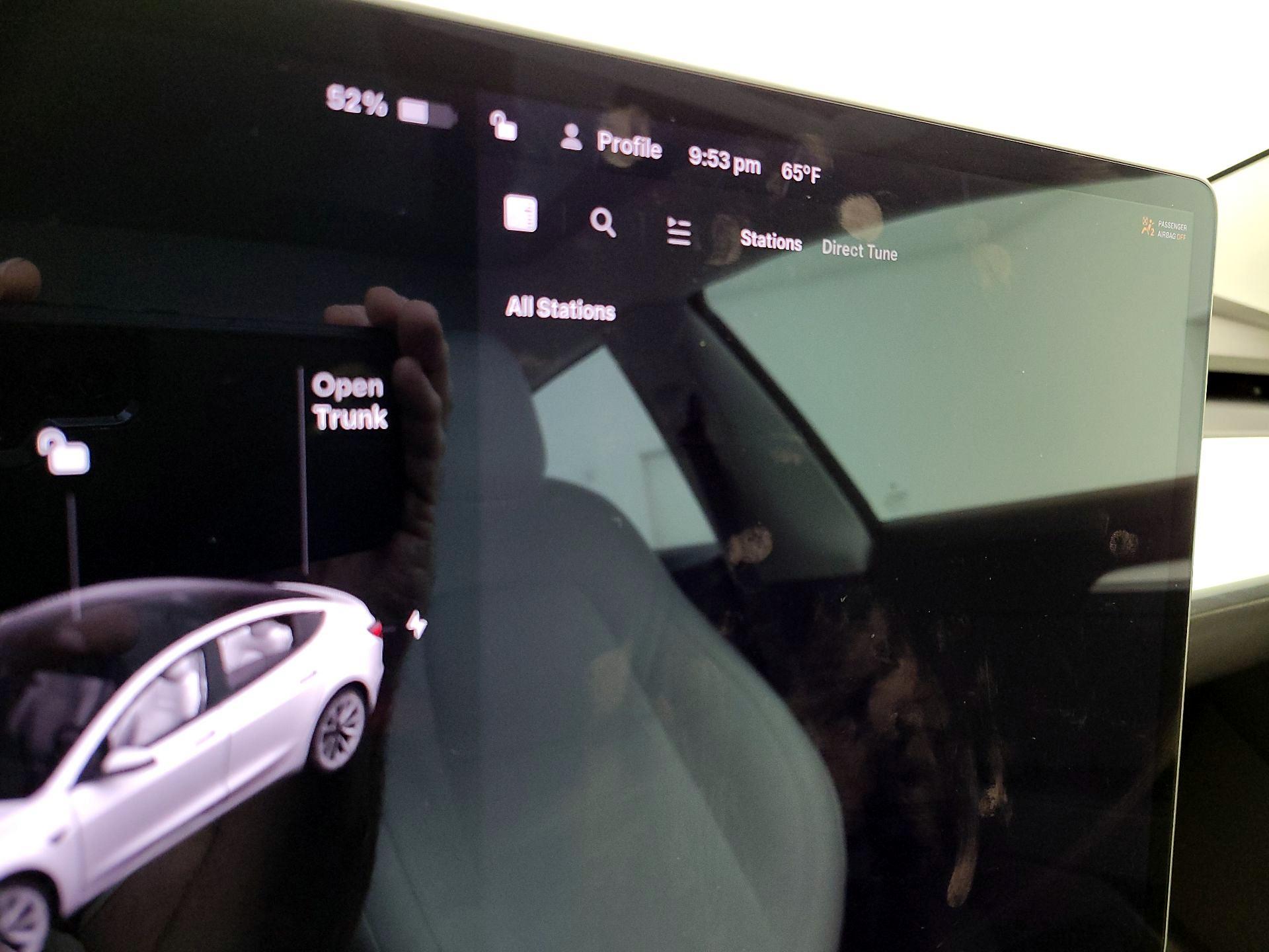 Thumbnail: 2022 Tesla Model 3 - 15