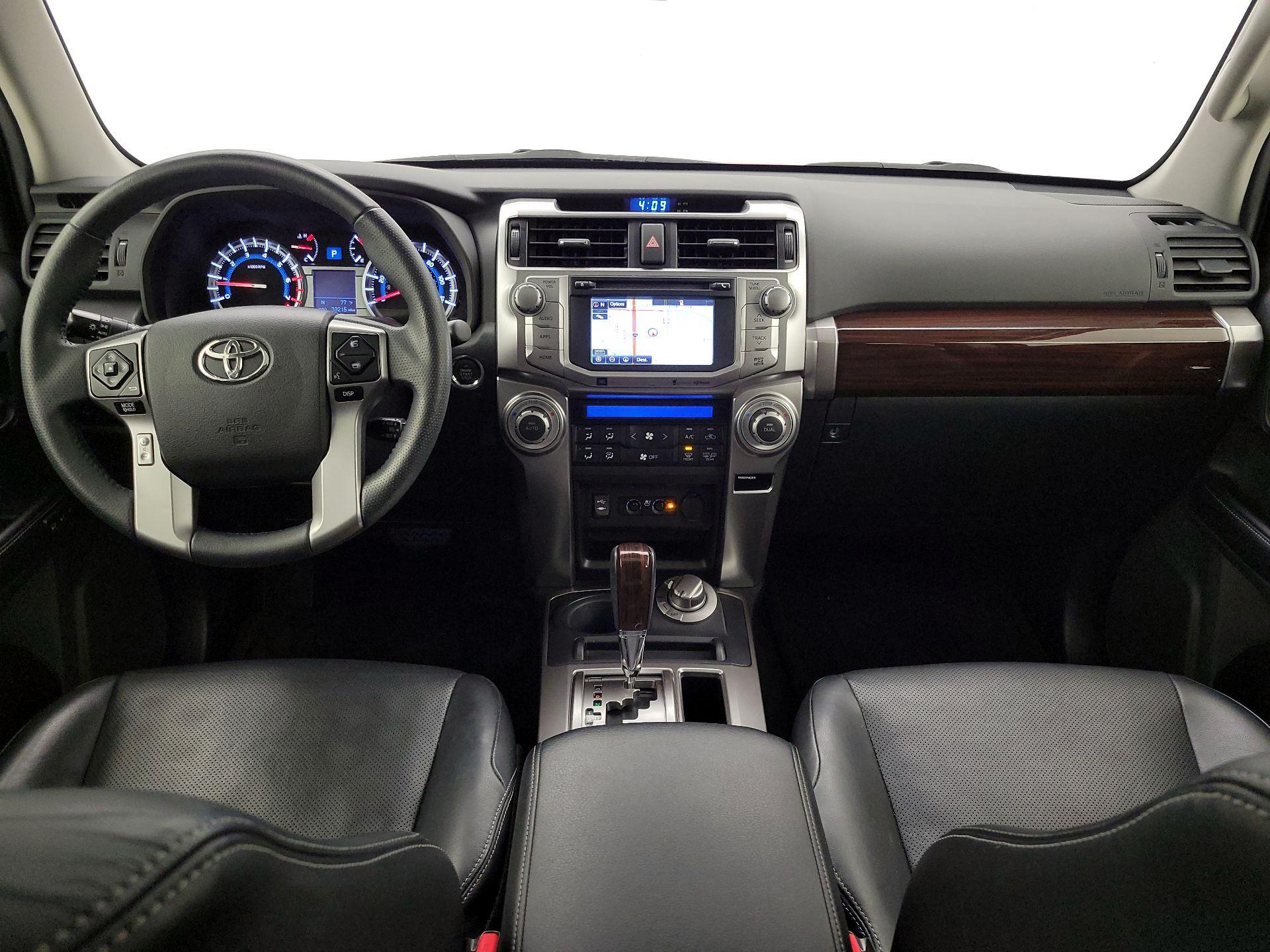 Thumbnail: 2015 Toyota 4Runner - 9
