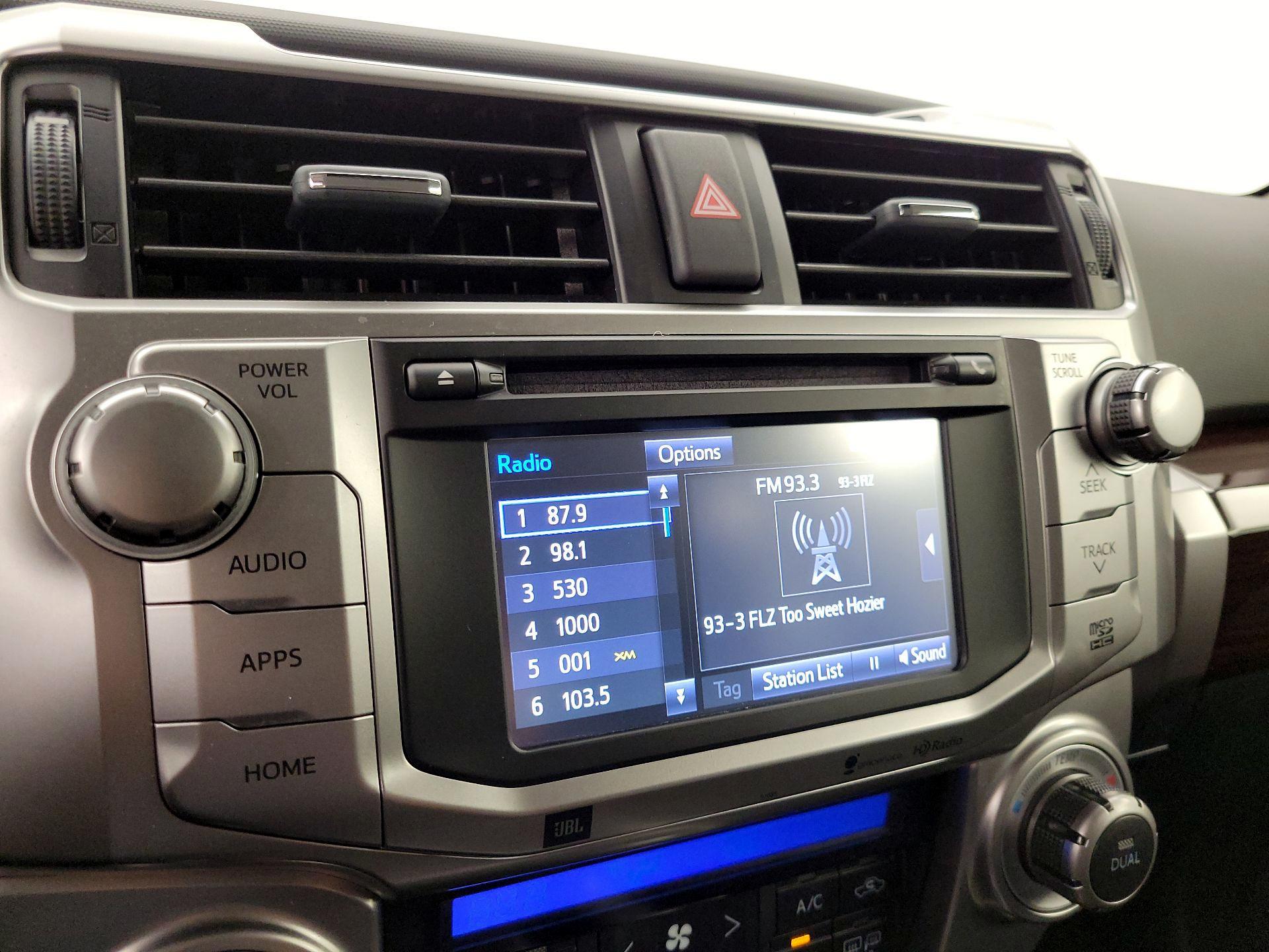 Thumbnail: 2015 Toyota 4Runner - 16