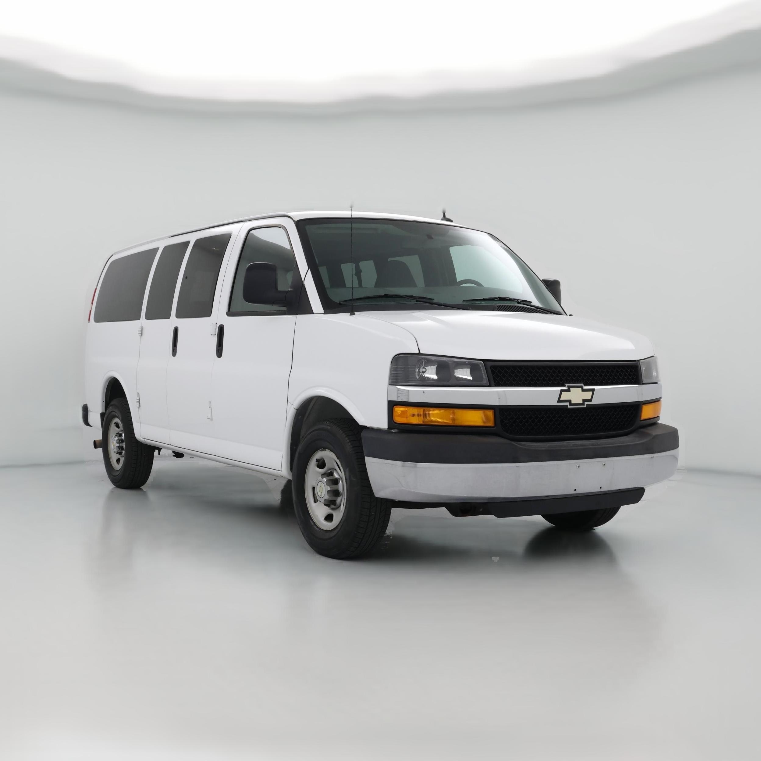 Thumbnail: 2015 Chevrolet Express - 1