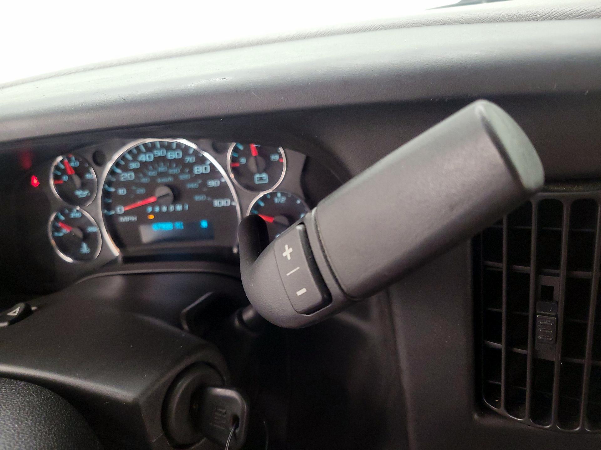 Thumbnail: 2015 Chevrolet Express - 16