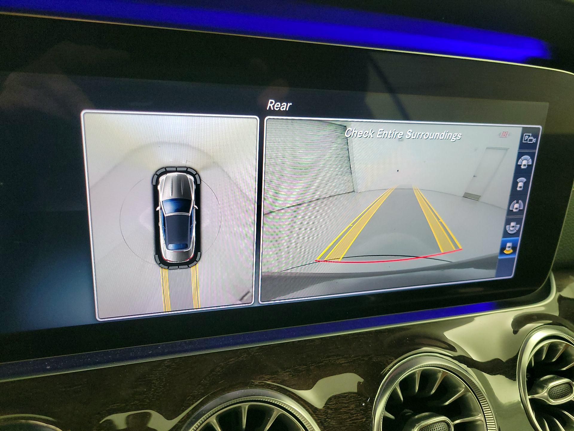 Thumbnail: 2018 Mercedes-Benz E-Class - 15