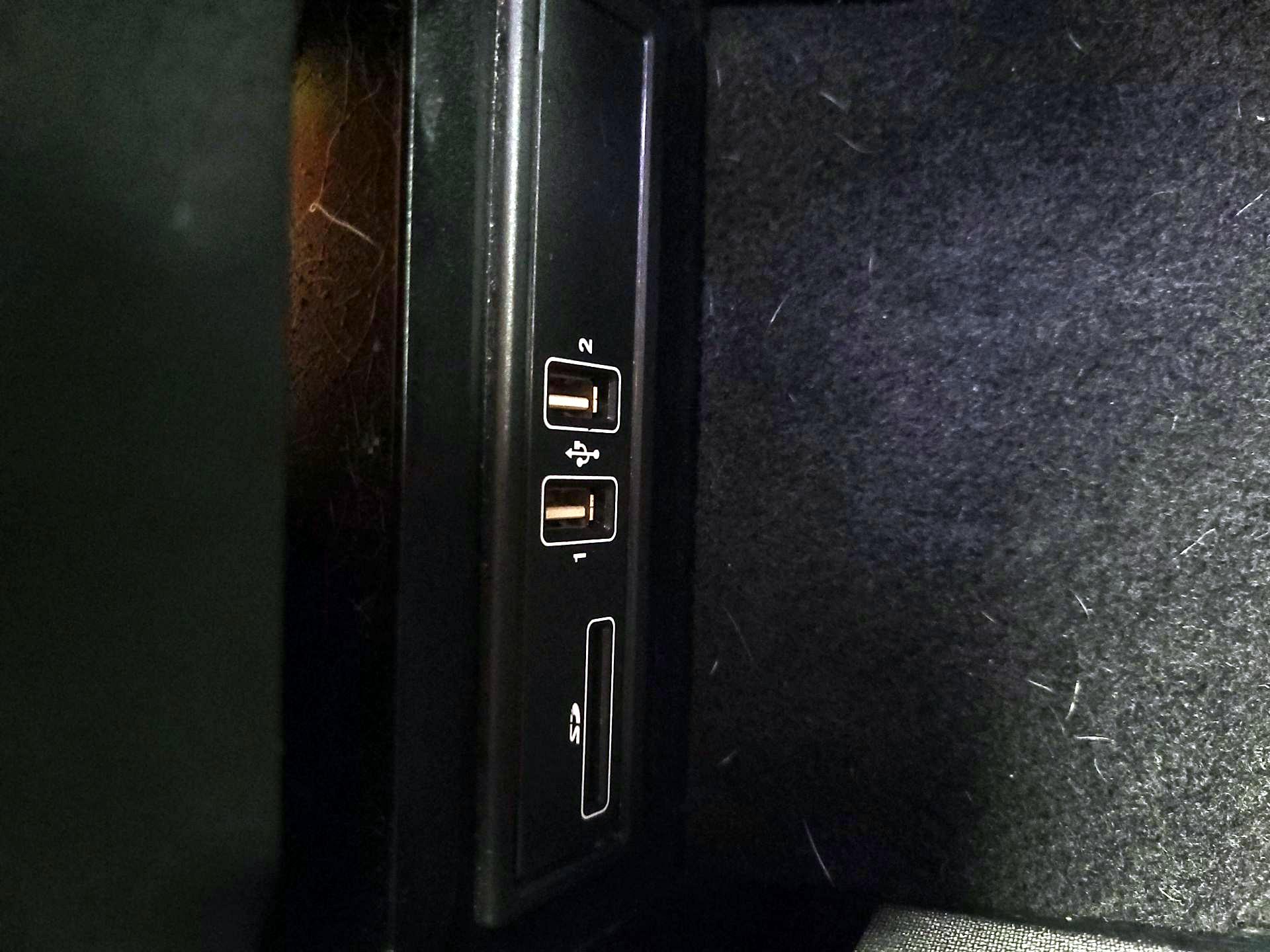 Thumbnail: 2018 Mercedes-Benz E-Class - 19