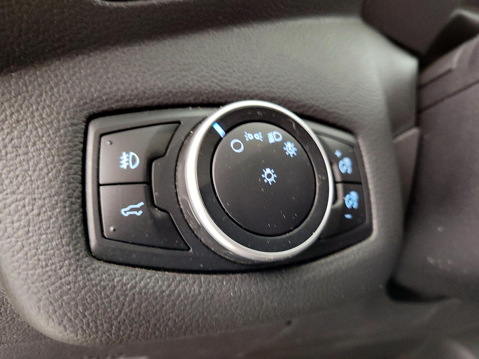 Thumbnail: 2017 Ford Escape - 13