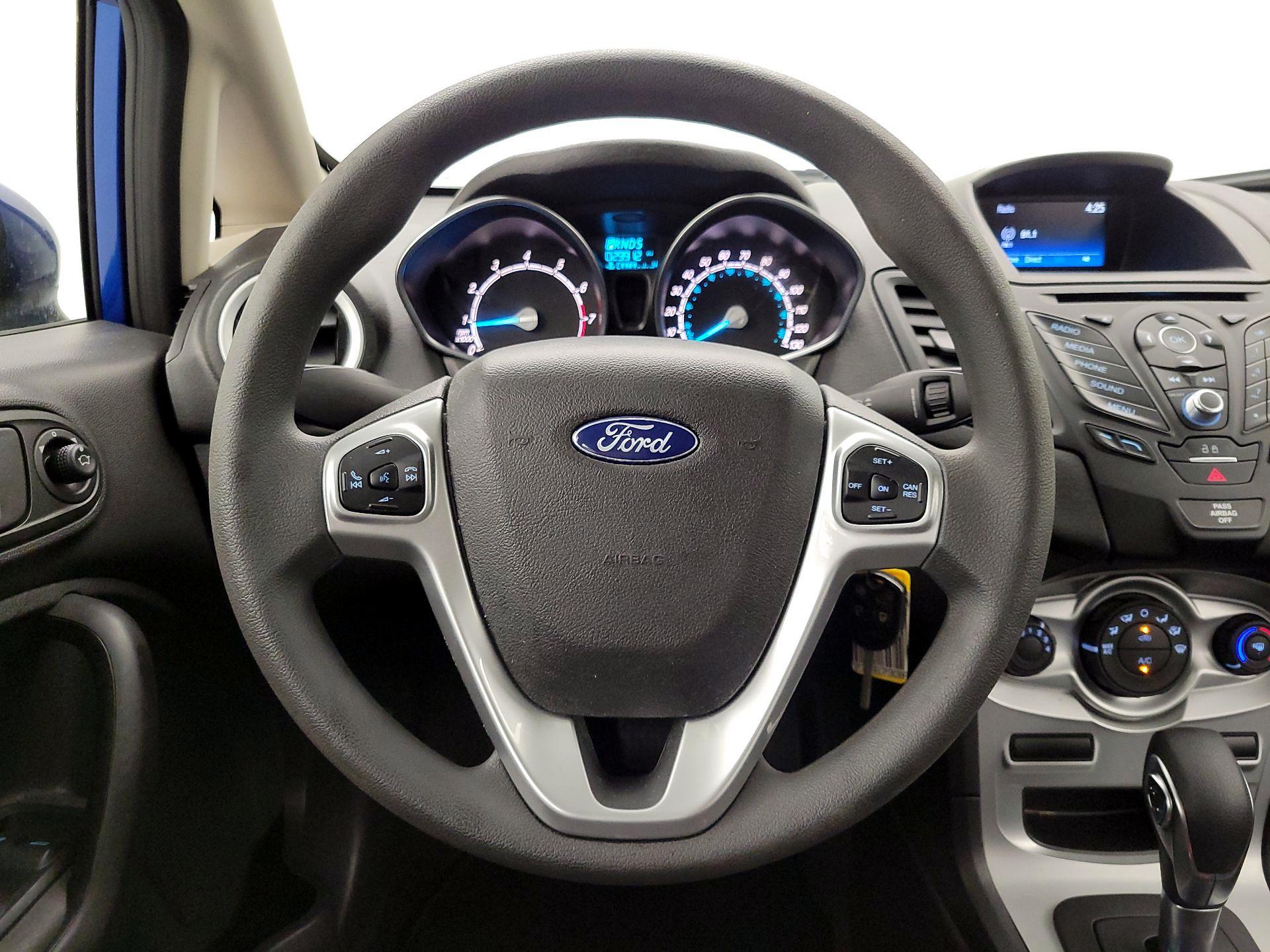 Thumbnail: 2018 Ford Fiesta - 10
