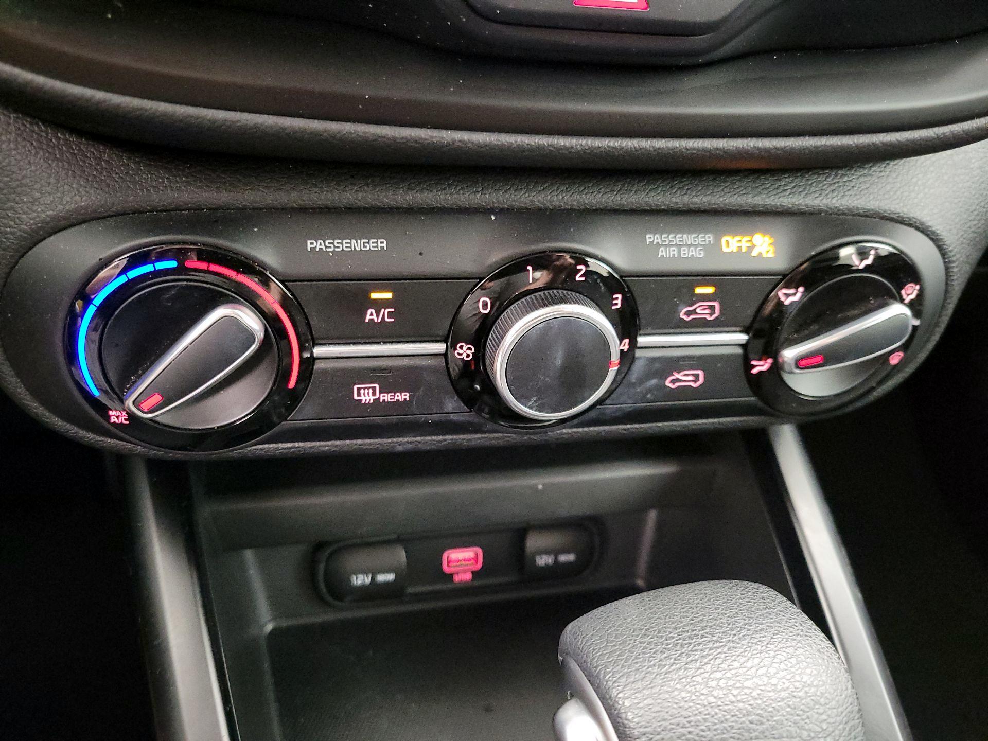 Thumbnail: 2021 Kia Soul - 16