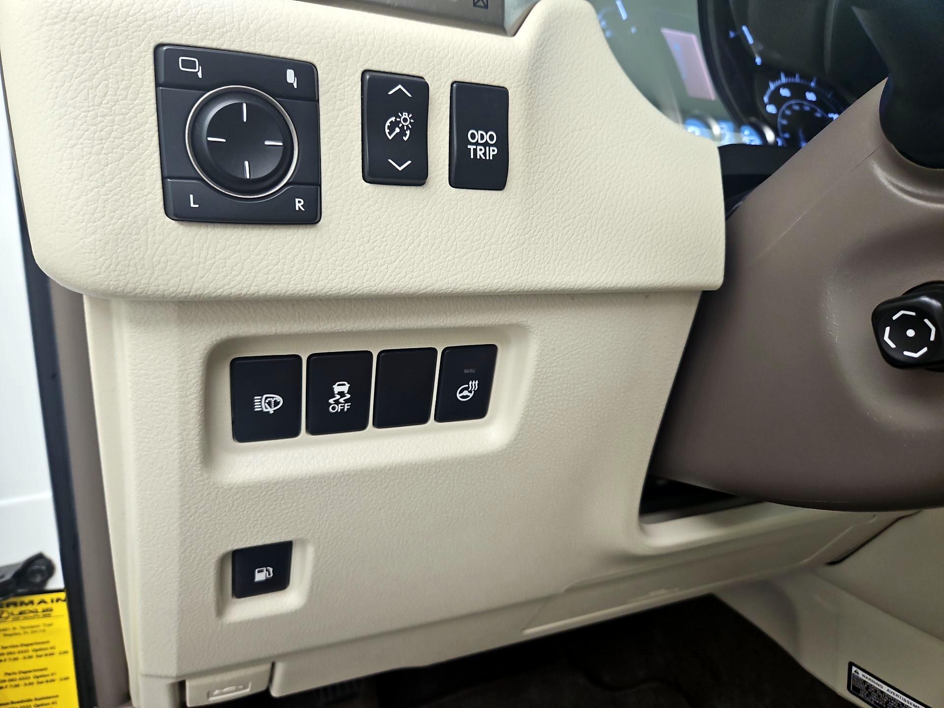 Thumbnail: 2019 Lexus GX - 13