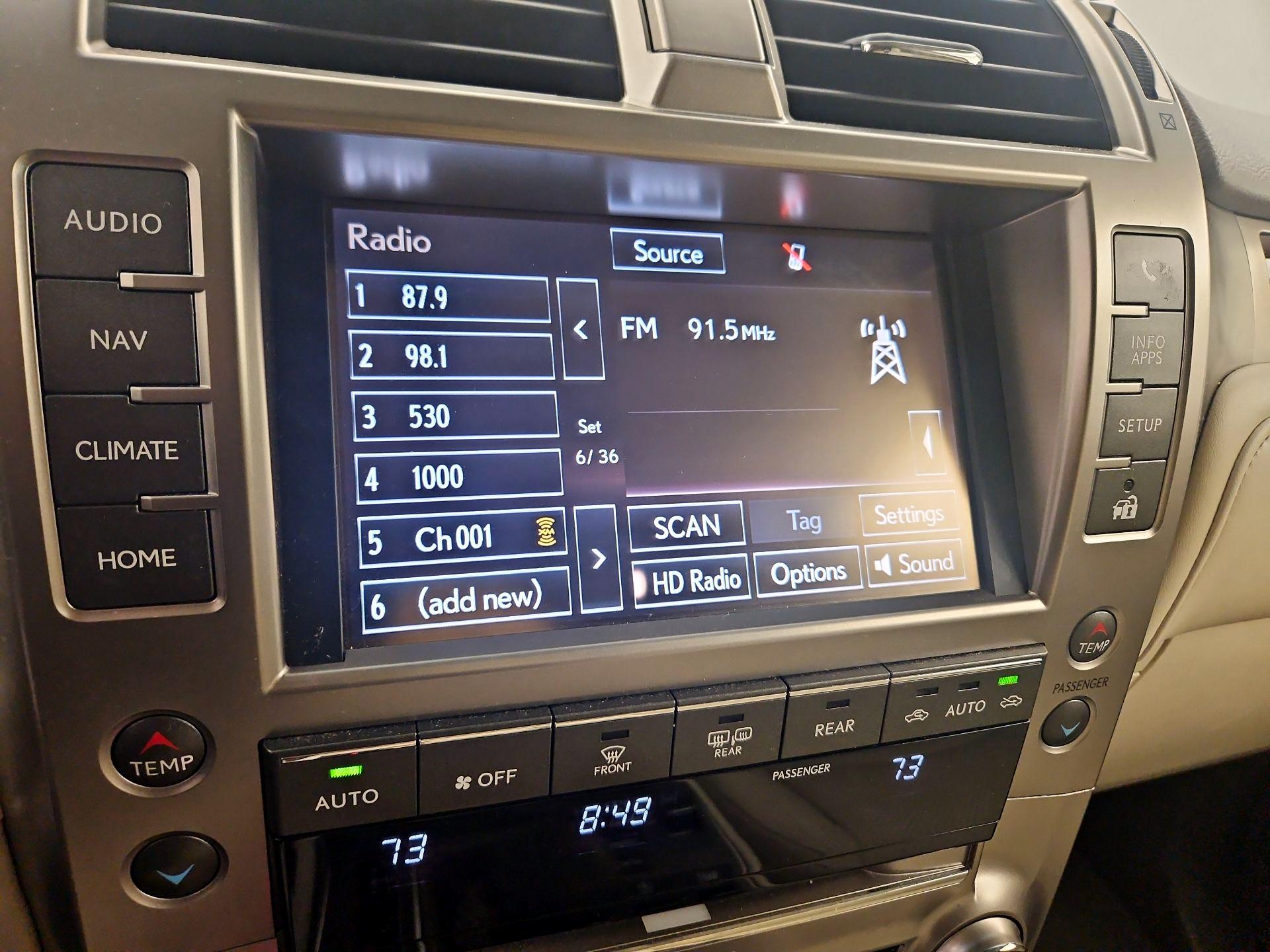 Thumbnail: 2019 Lexus GX - 14