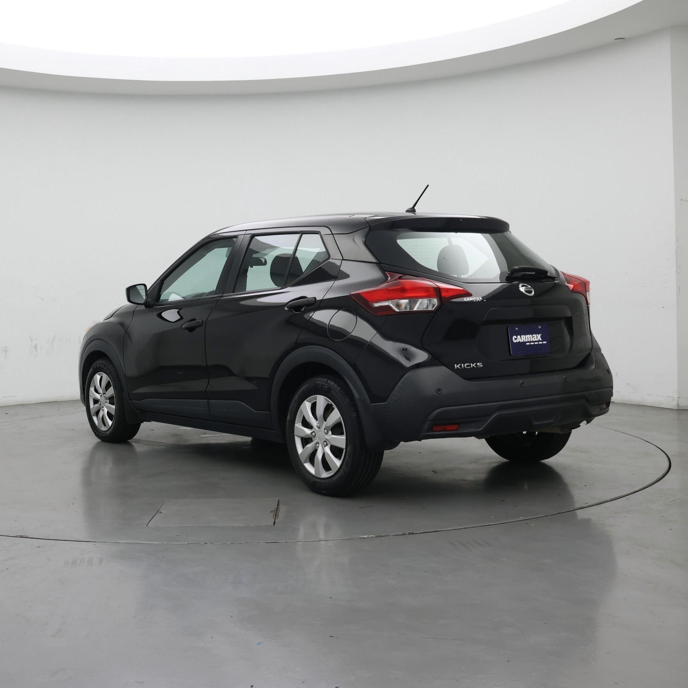 Thumbnail: 2020 Nissan Kicks - 2