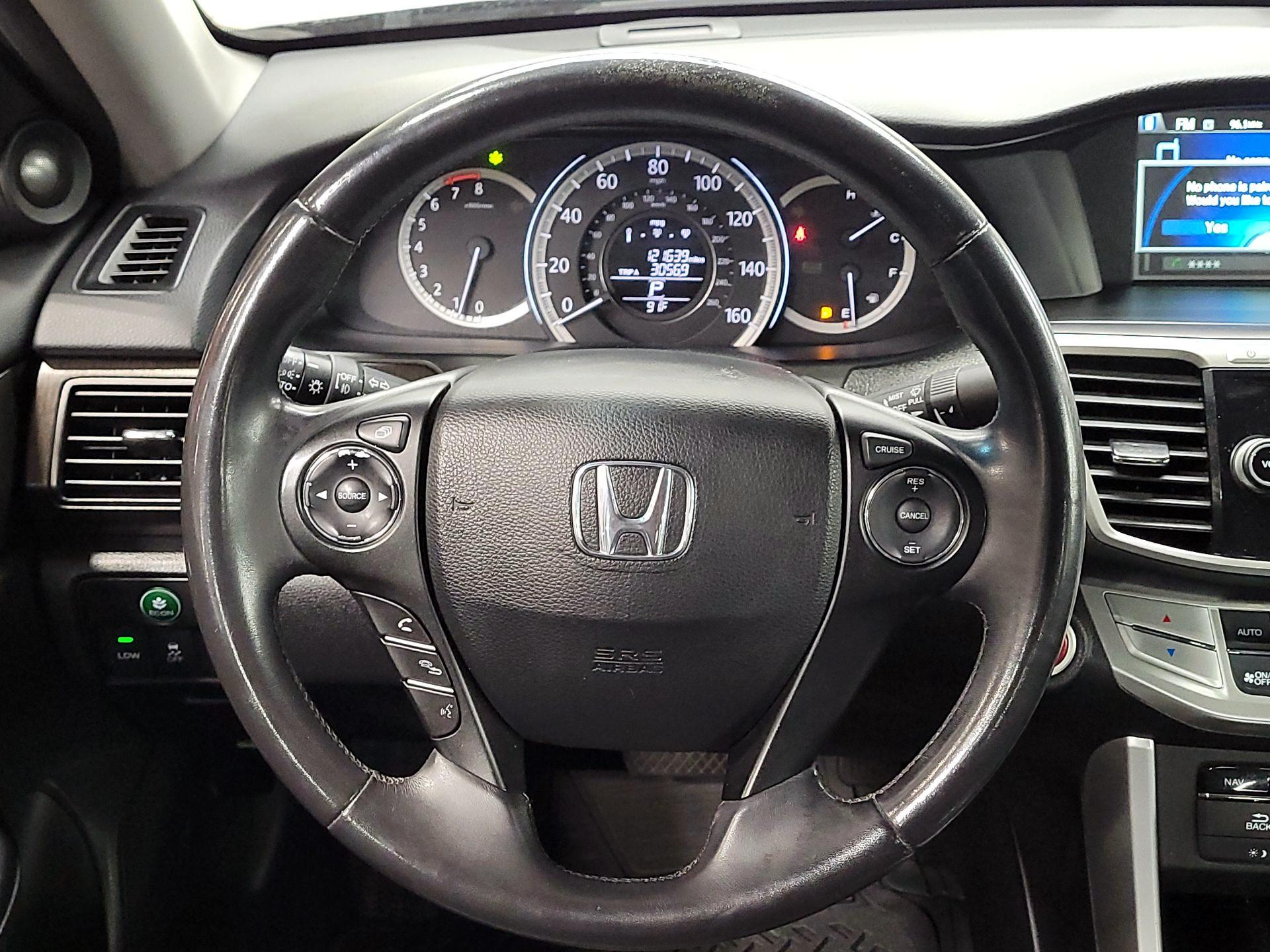 Thumbnail: 2013 Honda Accord - 10