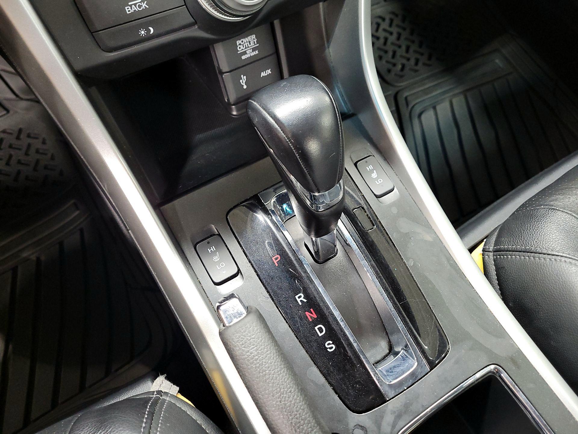 Thumbnail: 2013 Honda Accord - 17
