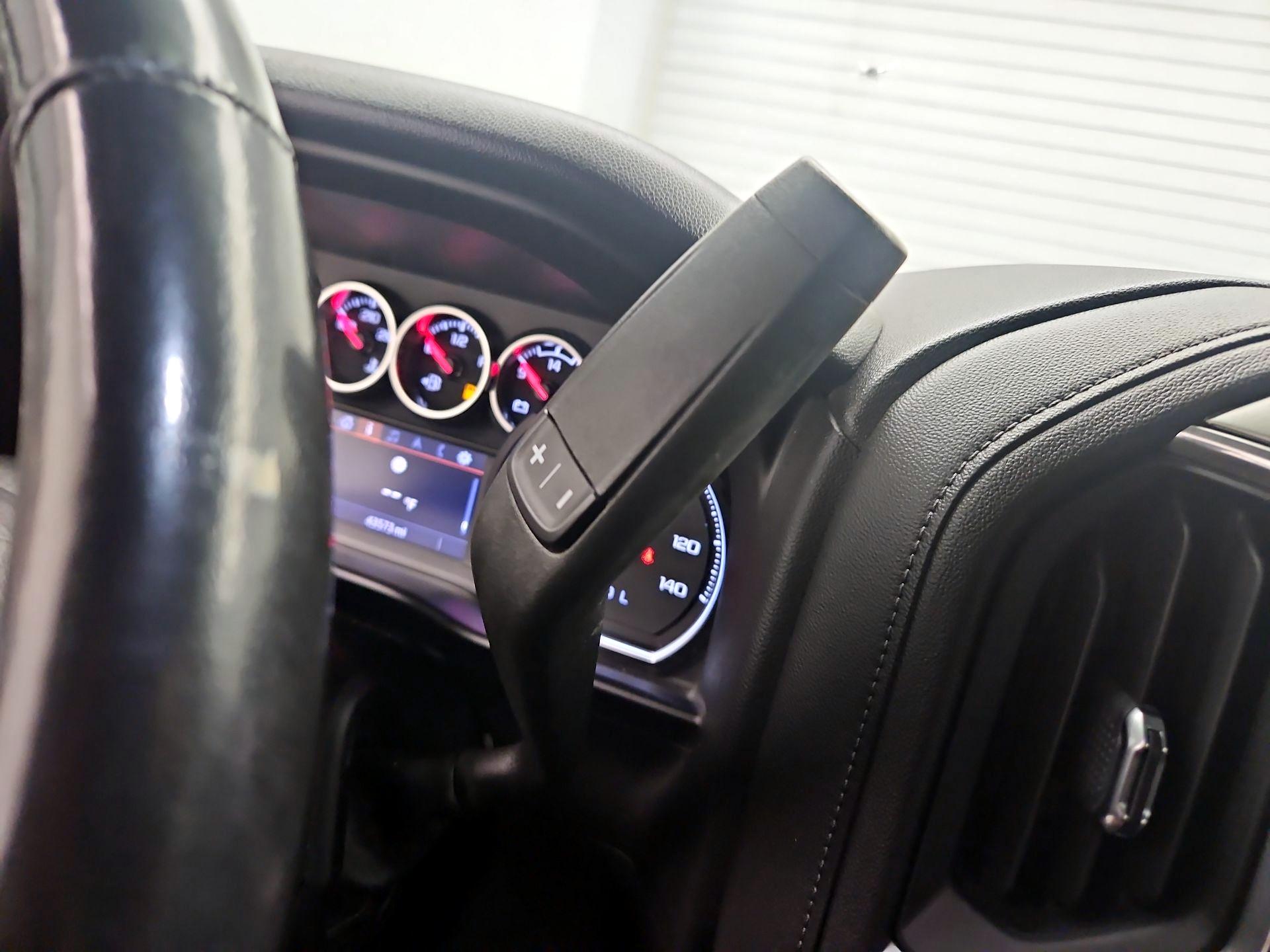 Thumbnail: 2022 Chevrolet Silverado 1500 - 17