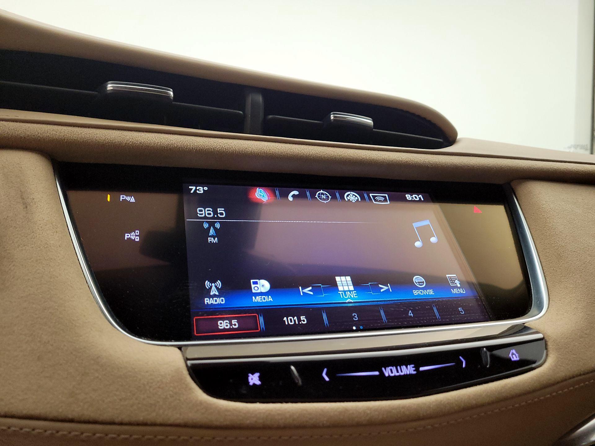 Thumbnail: 2017 Cadillac XT5 - 13