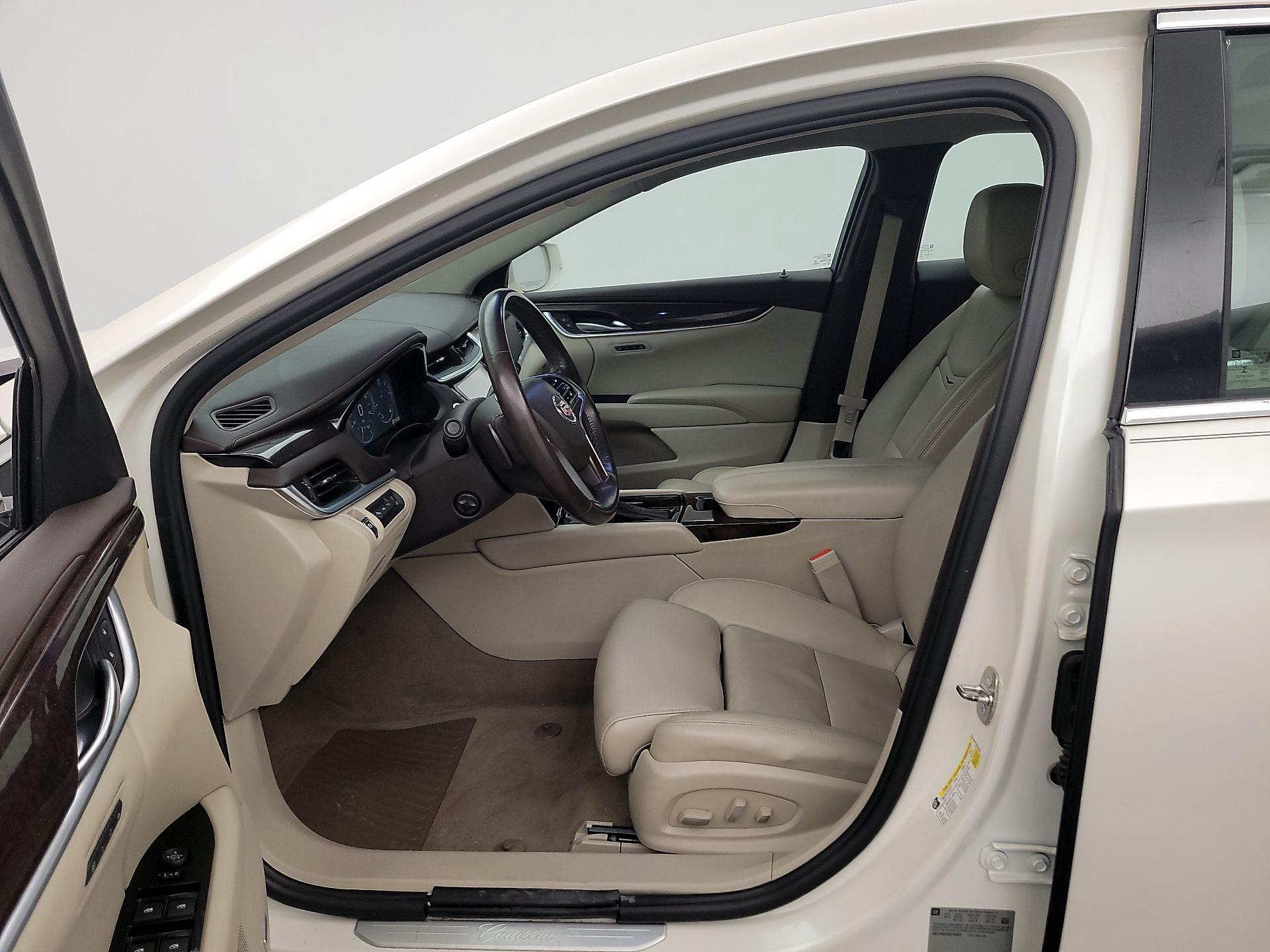 Thumbnail: 2014 Cadillac XTS - 11
