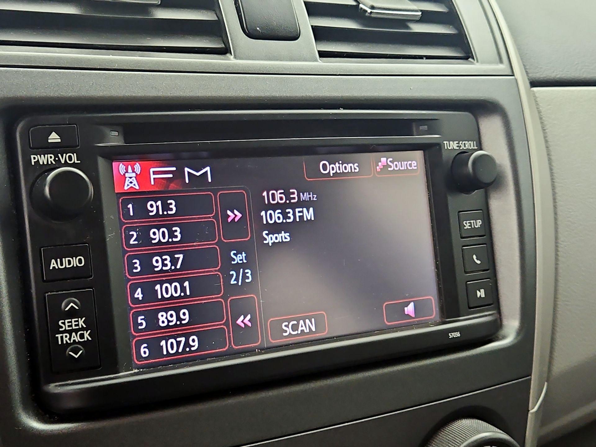 Thumbnail: 2013 Toyota Corolla - 14