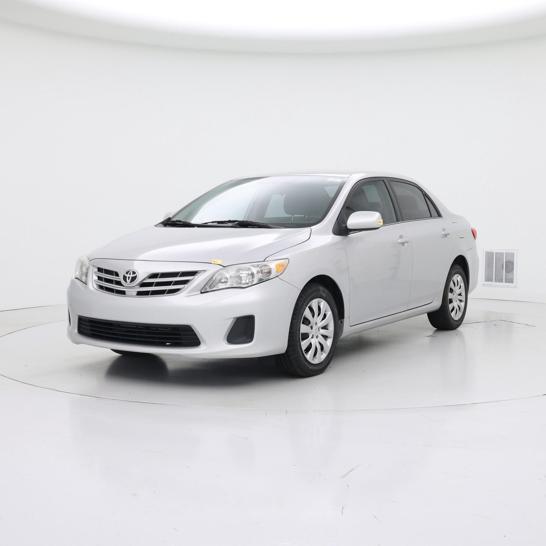 Thumbnail: 2013 Toyota Corolla - 4