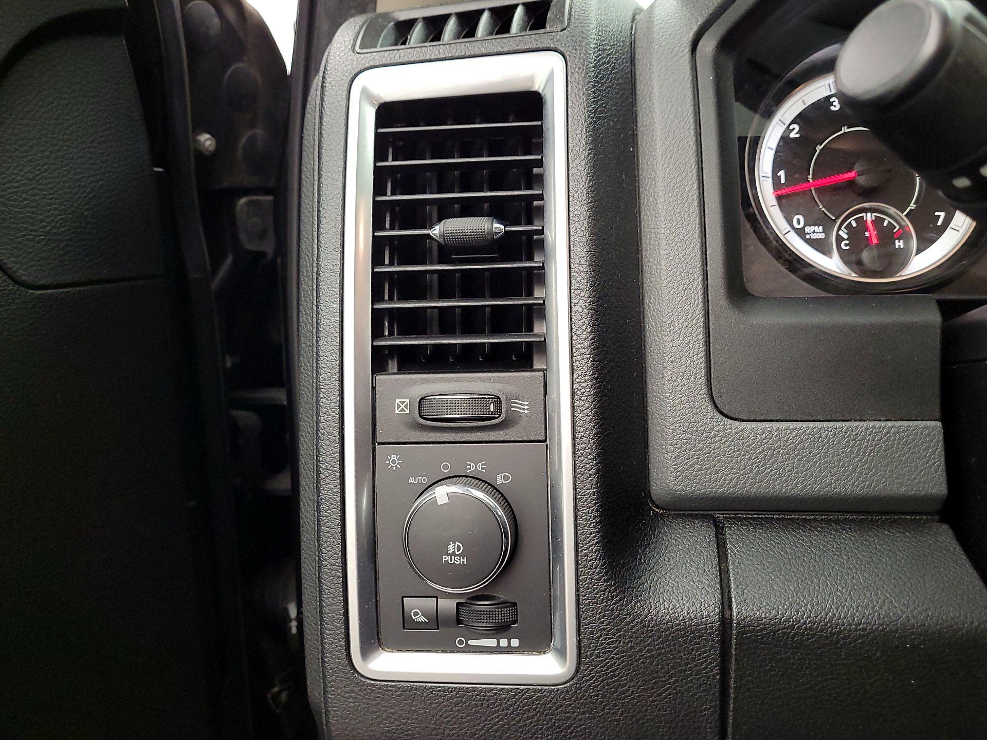 Thumbnail: 2016 RAM 1500 - 13