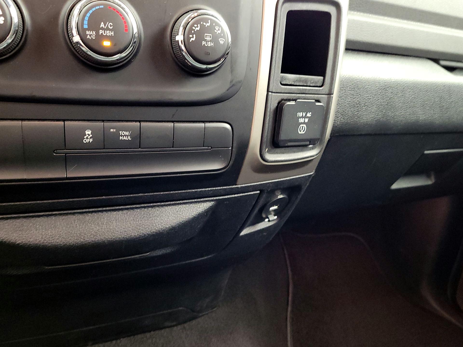 Thumbnail: 2016 RAM 1500 - 17