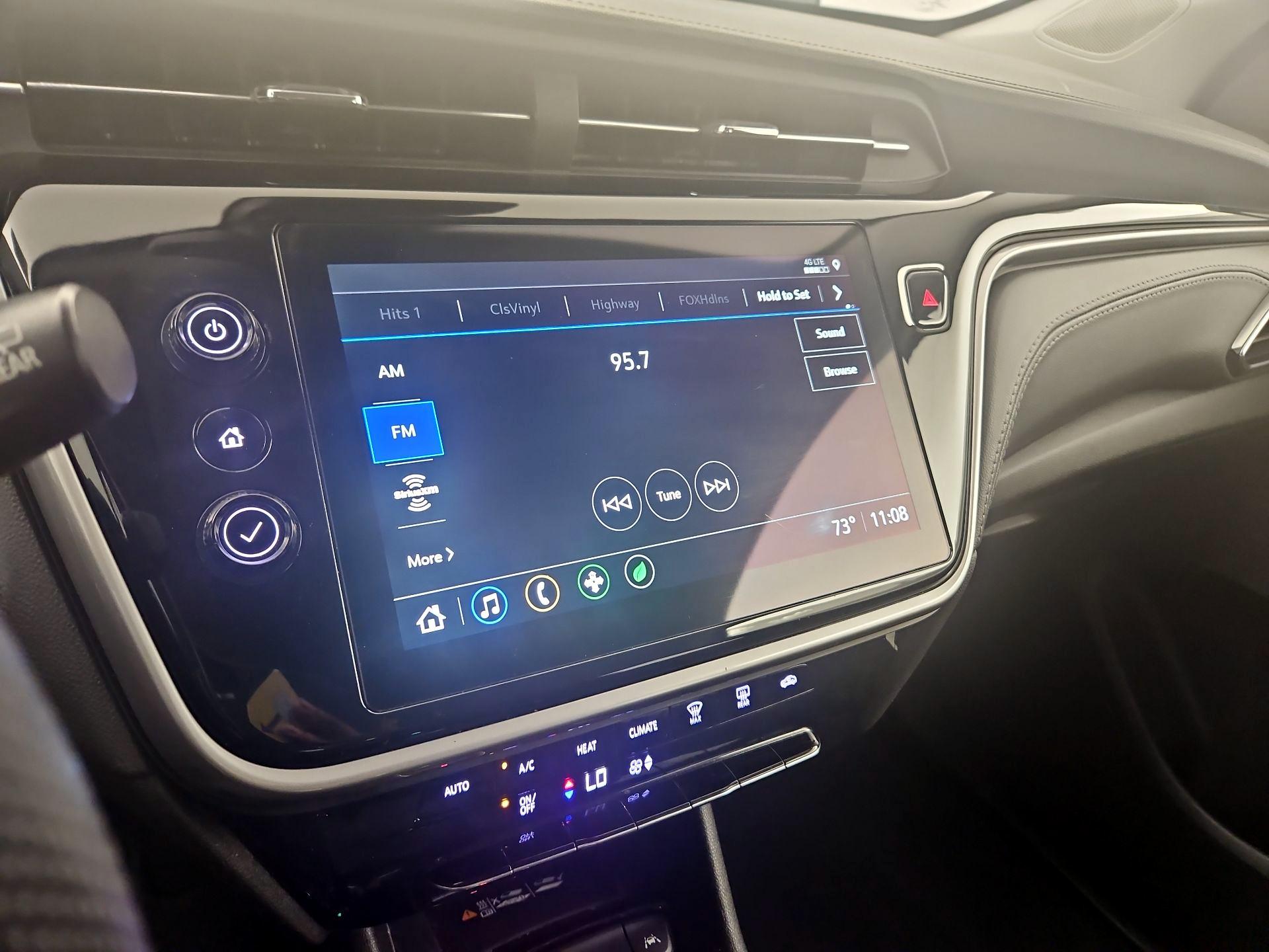 Thumbnail: 2023 Chevrolet Bolt EUV - 15