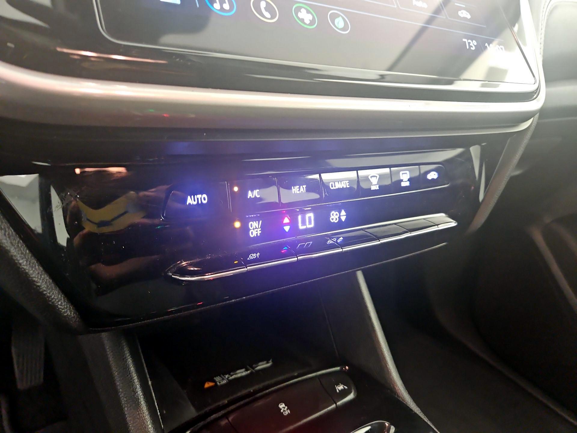 Thumbnail: 2023 Chevrolet Bolt EUV - 16