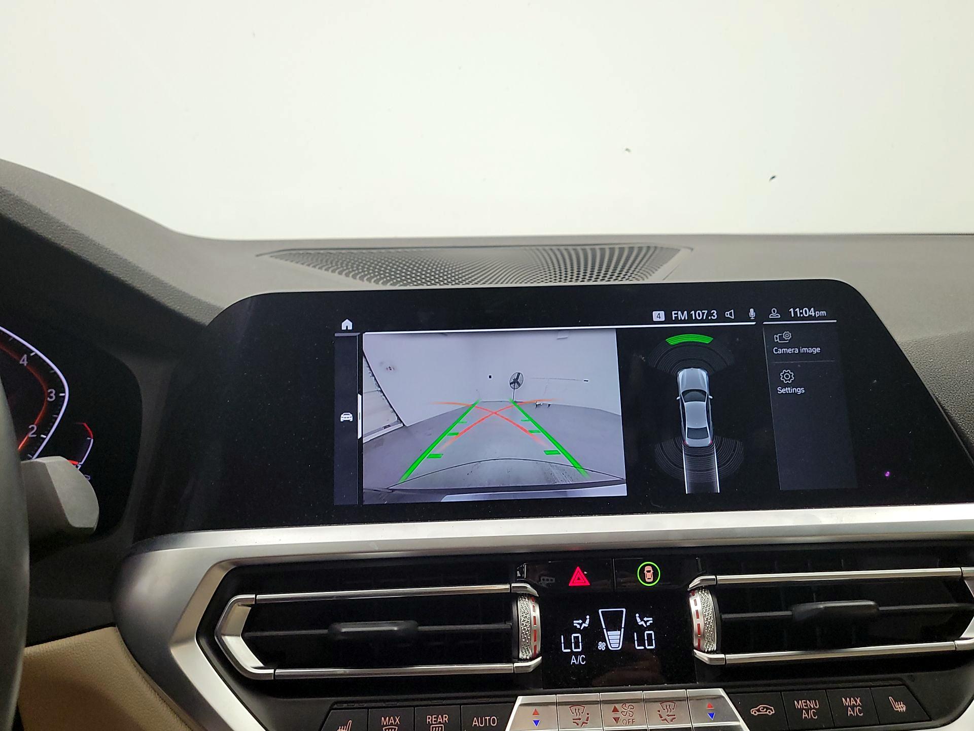 Thumbnail: 2019 BMW 3 Series - 15