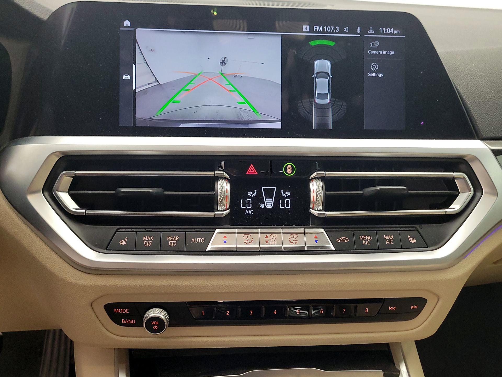 Thumbnail: 2019 BMW 3 Series - 16