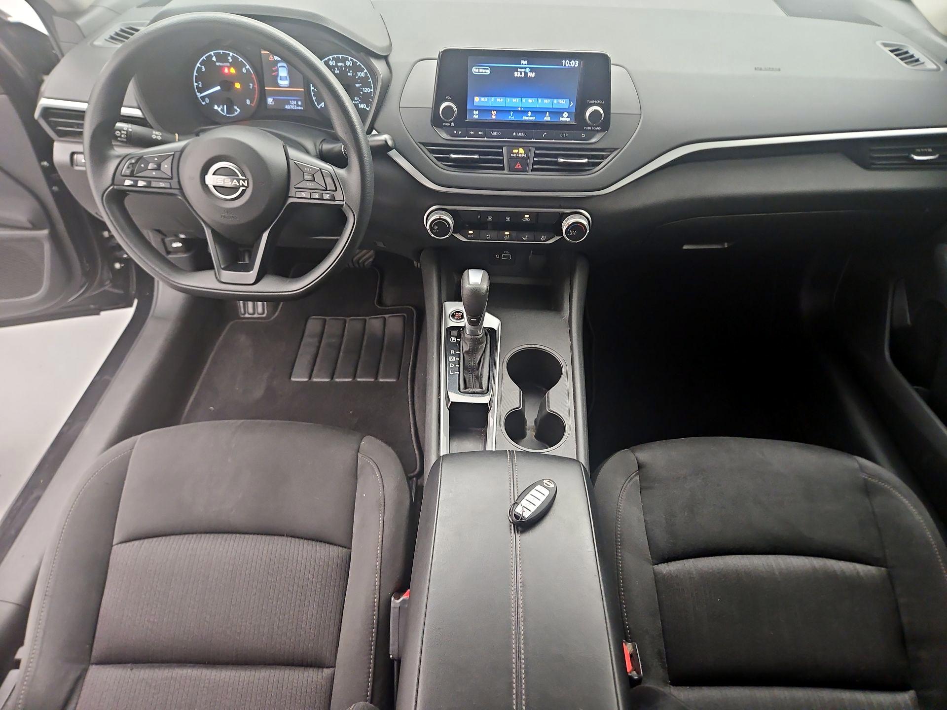 Thumbnail: 2024 Nissan Altima - 9