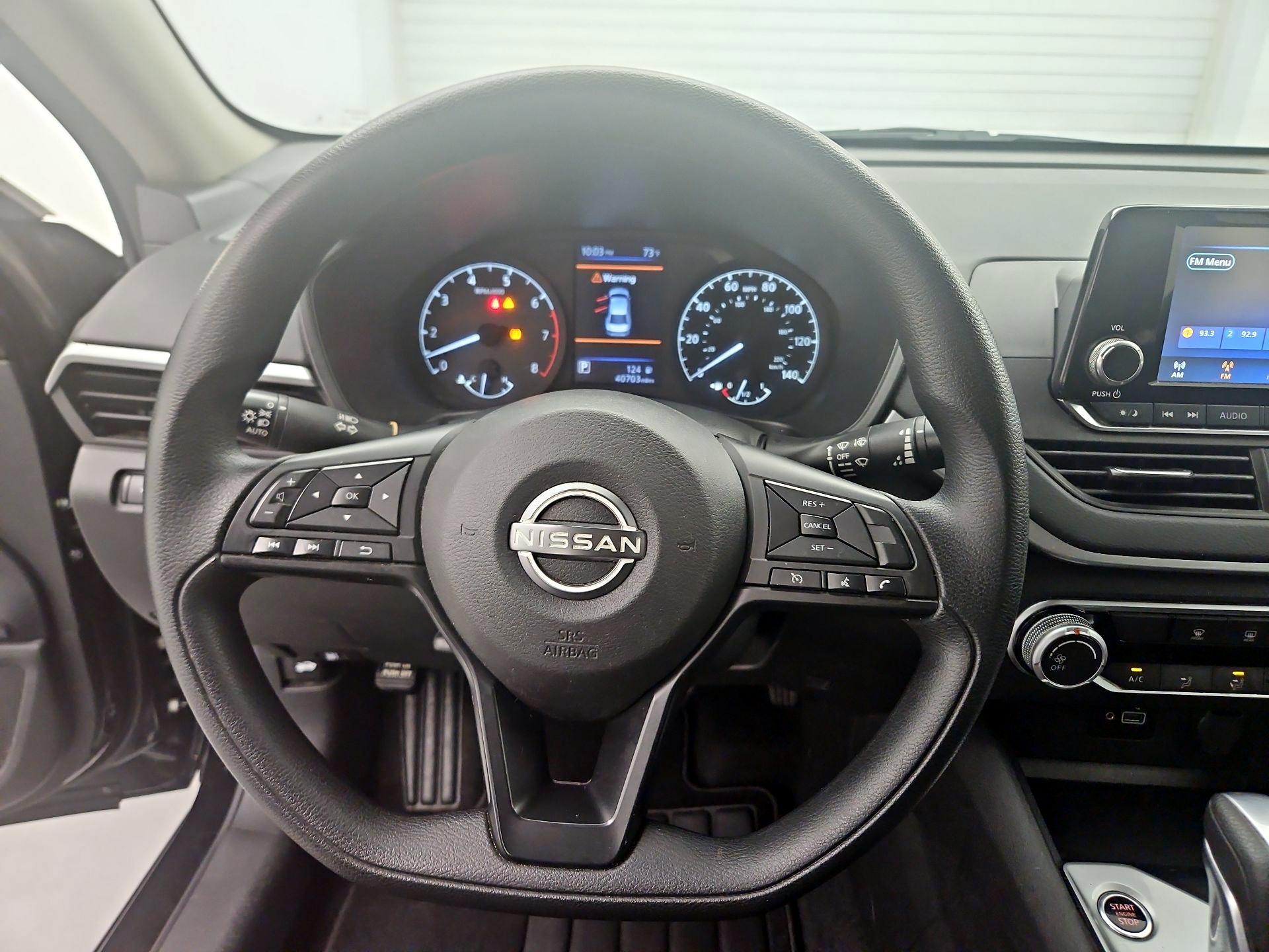 Thumbnail: 2024 Nissan Altima - 10