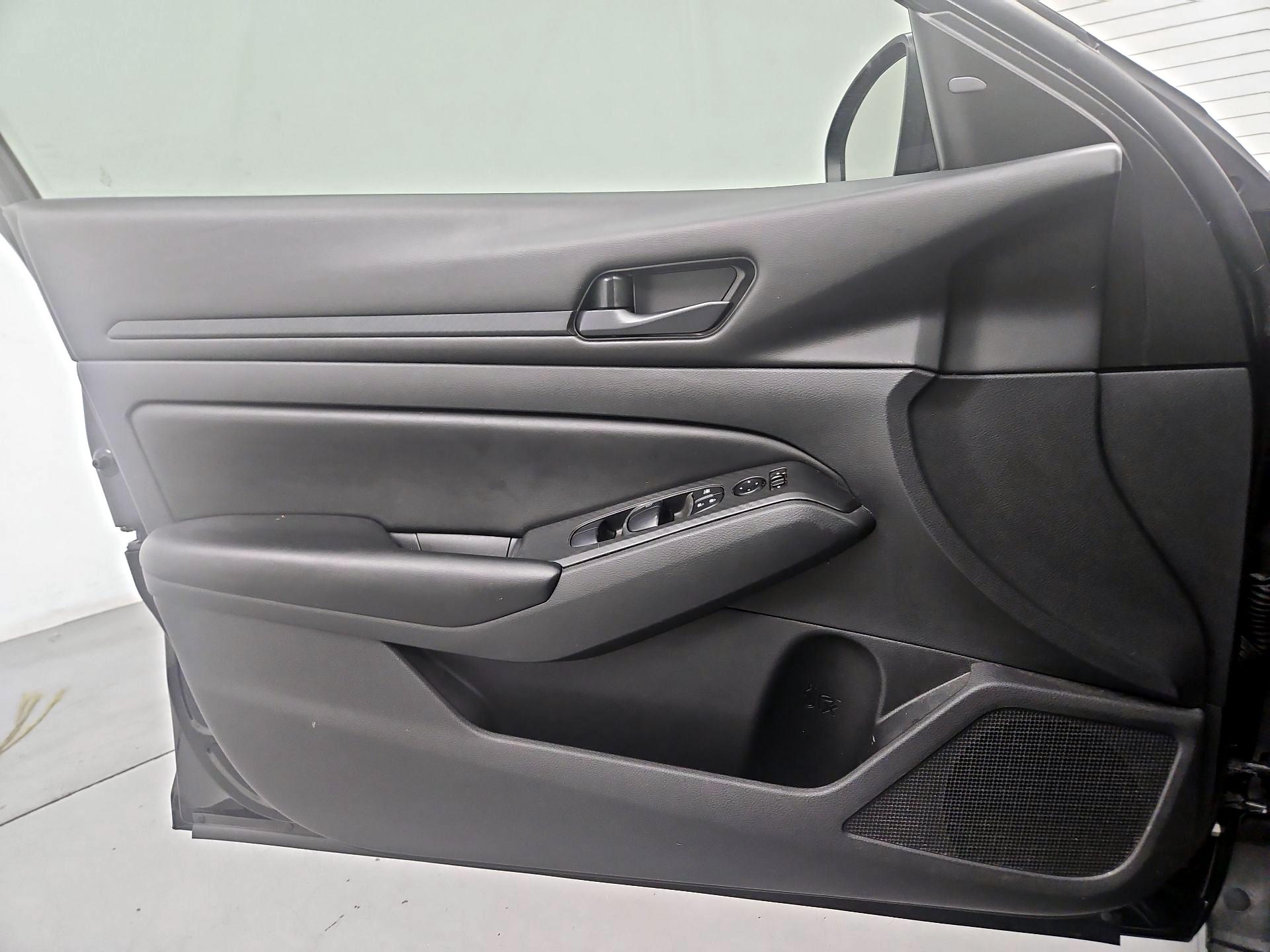 Thumbnail: 2024 Nissan Altima - 12