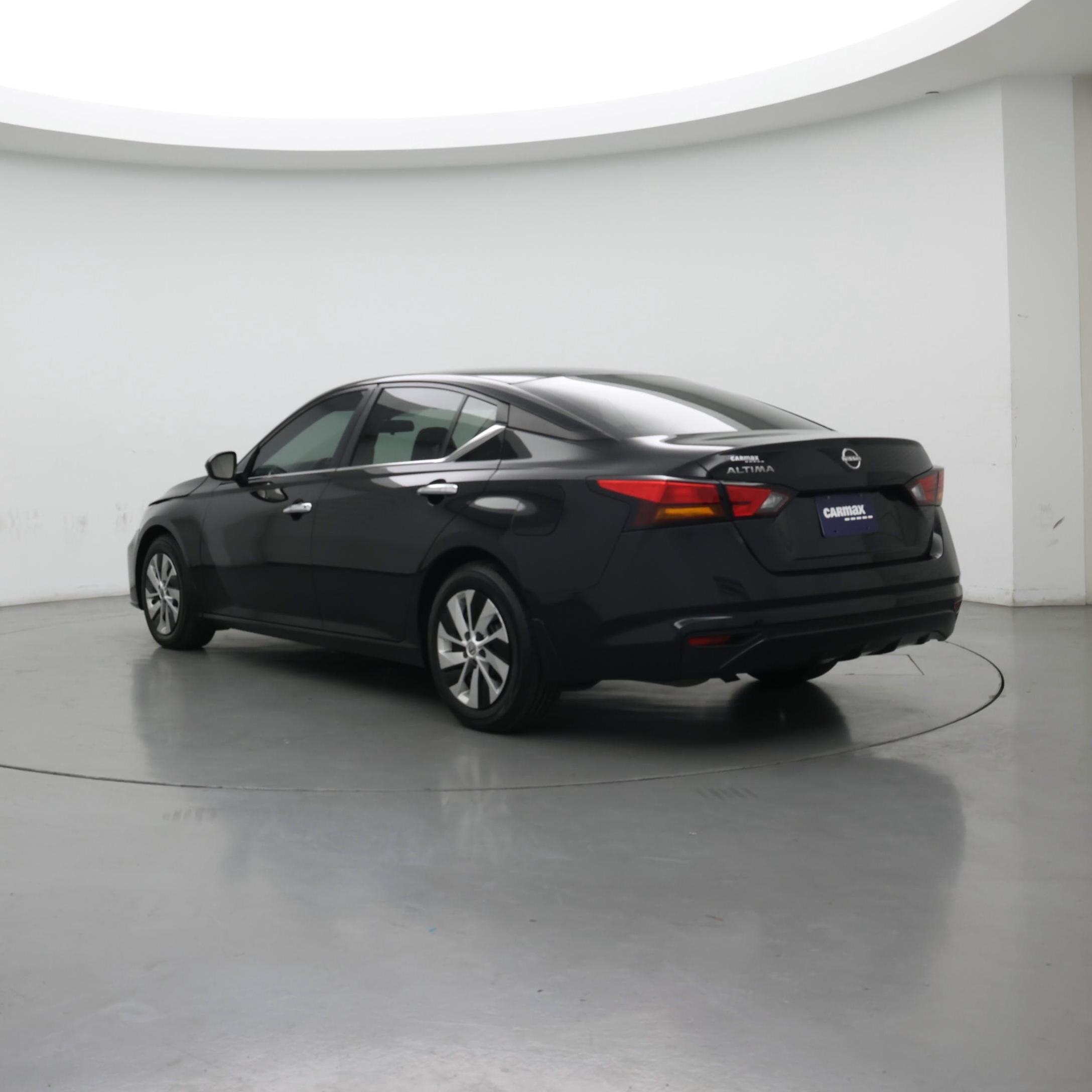Thumbnail: 2024 Nissan Altima - 2