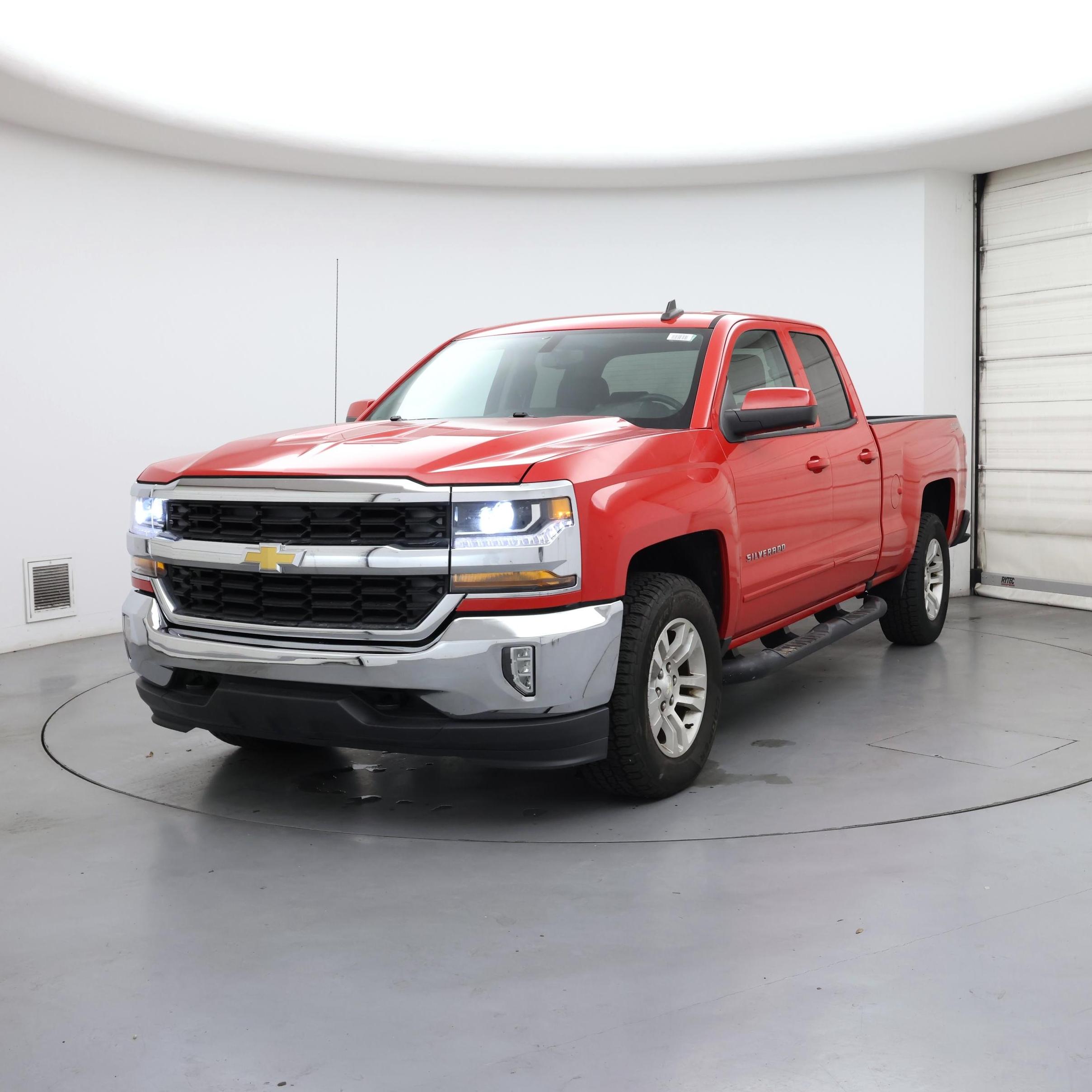 Thumbnail: 2016 Chevrolet Silverado 1500 - 4