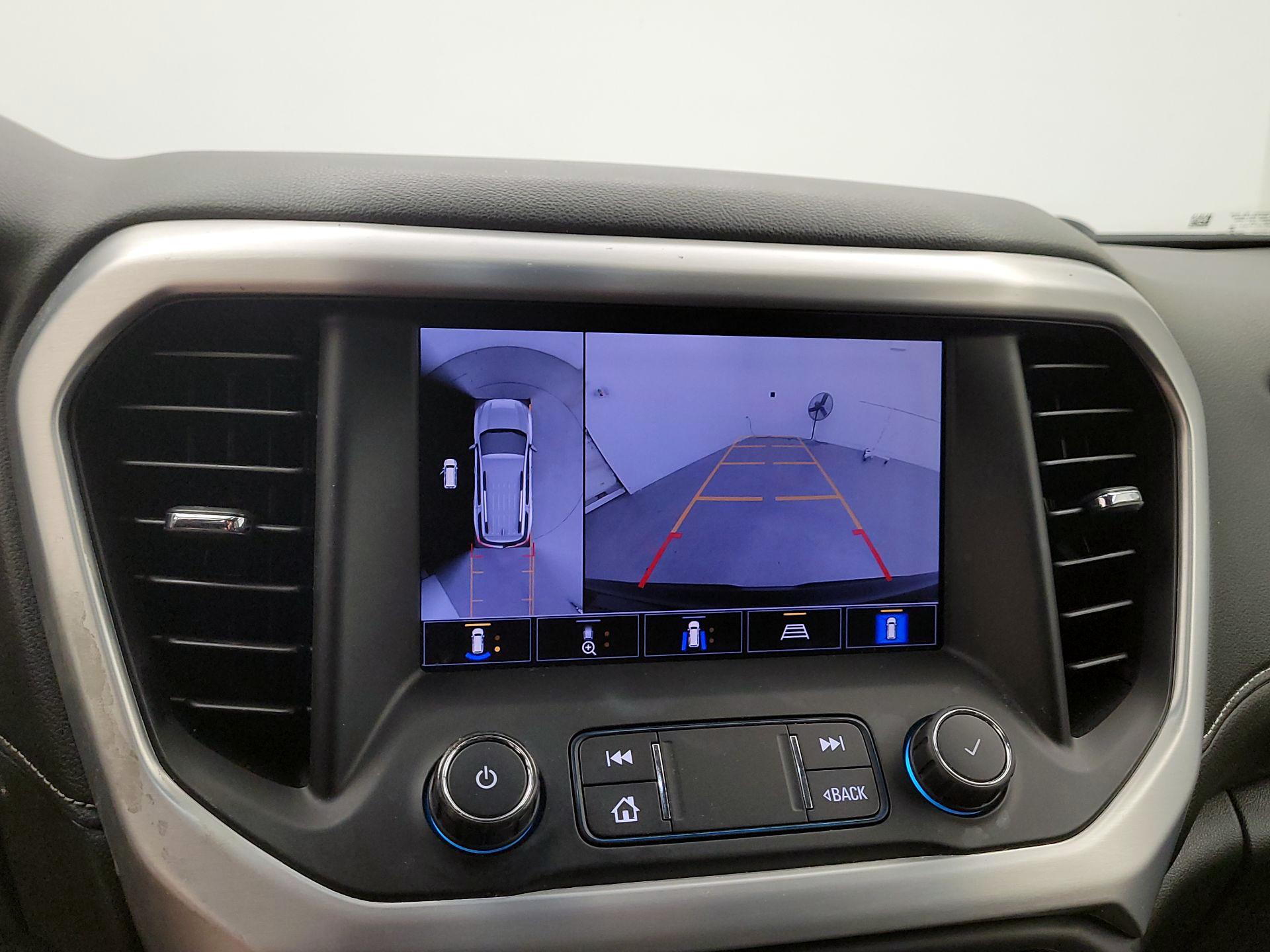 Thumbnail: 2022 GMC Acadia - 14
