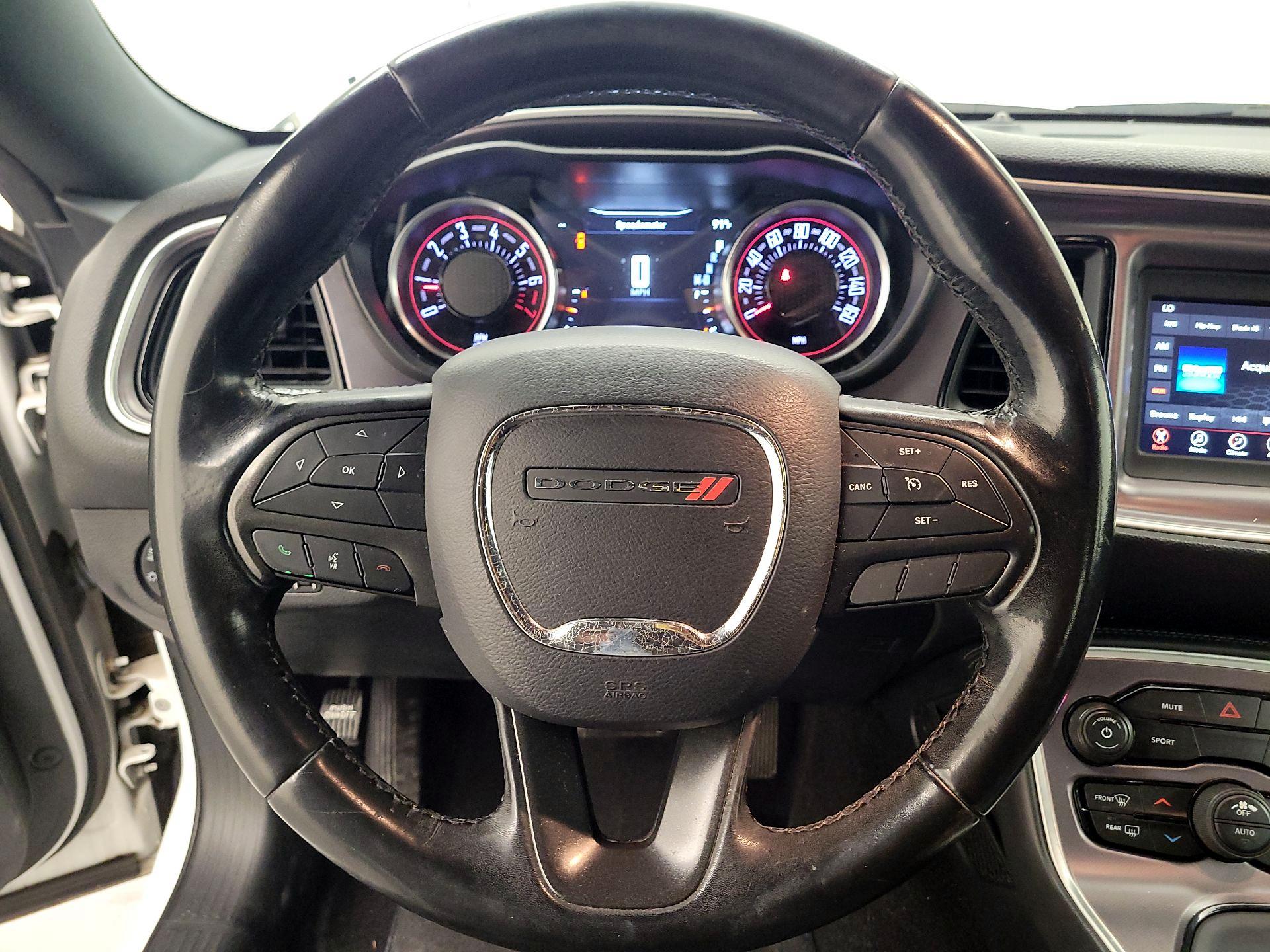 Thumbnail: 2019 Dodge Challenger - 10