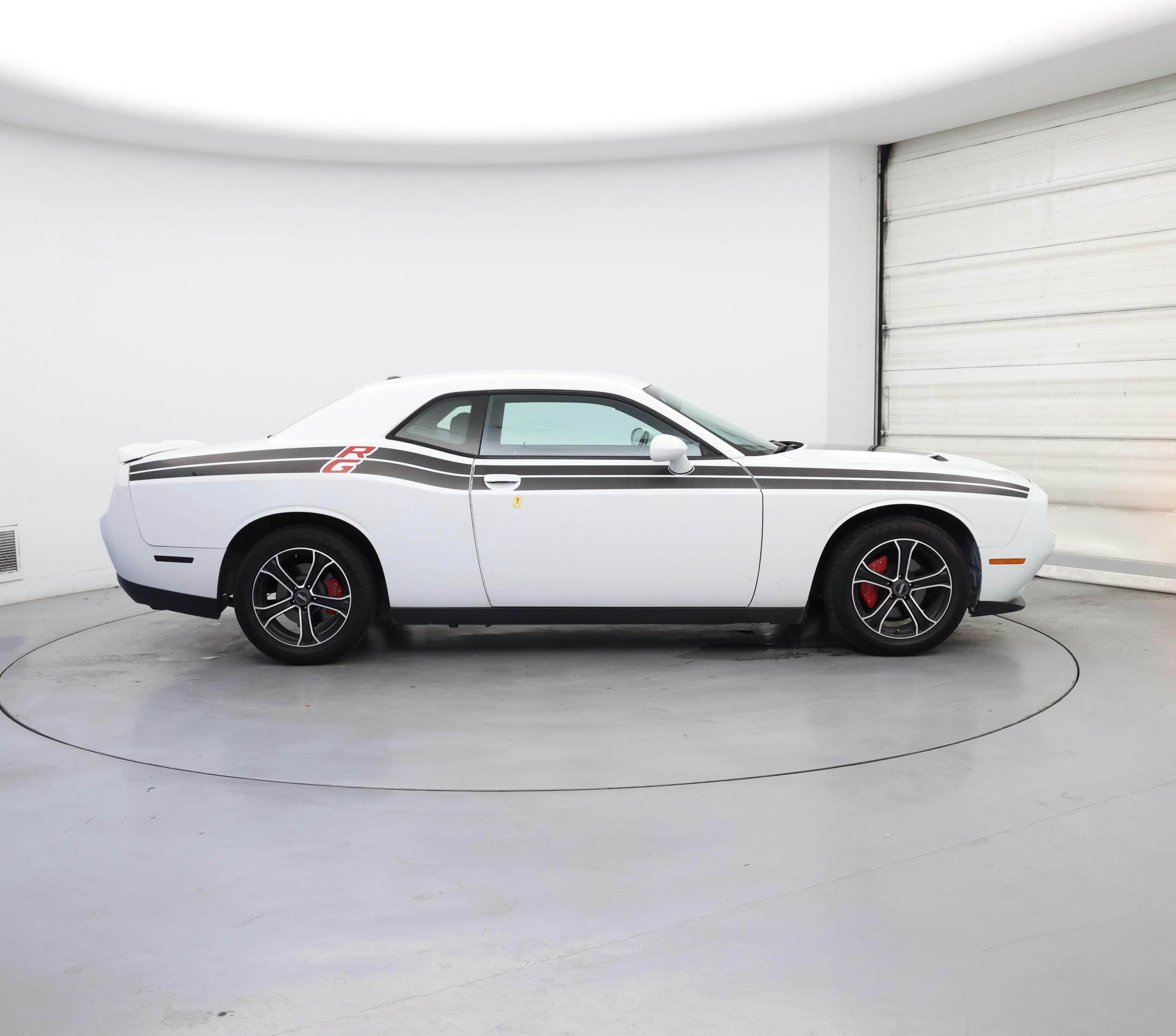 Thumbnail: 2019 Dodge Challenger - 7