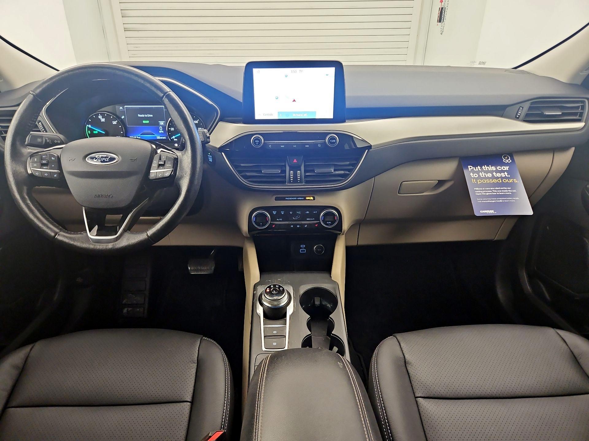 Thumbnail: 2021 Ford Escape - 9