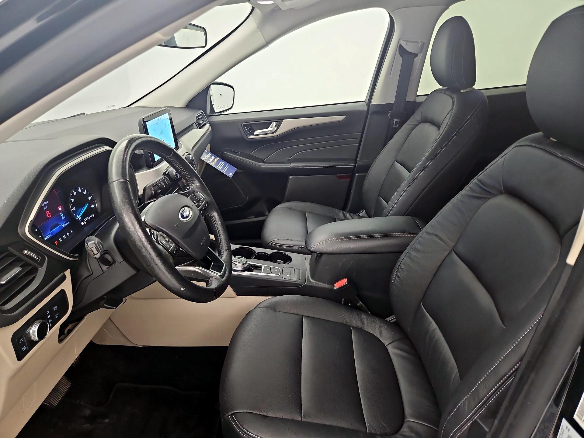 Thumbnail: 2021 Ford Escape - 11