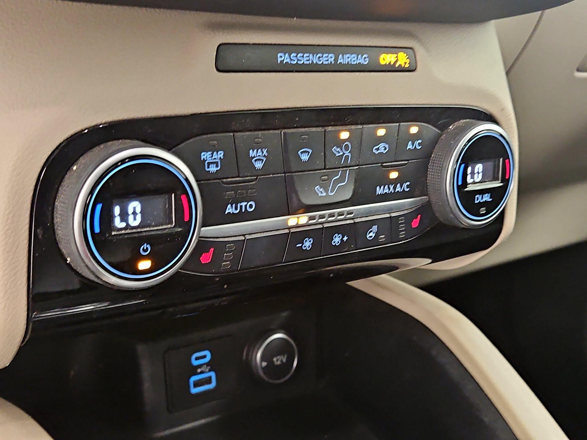 Thumbnail: 2021 Ford Escape - 17