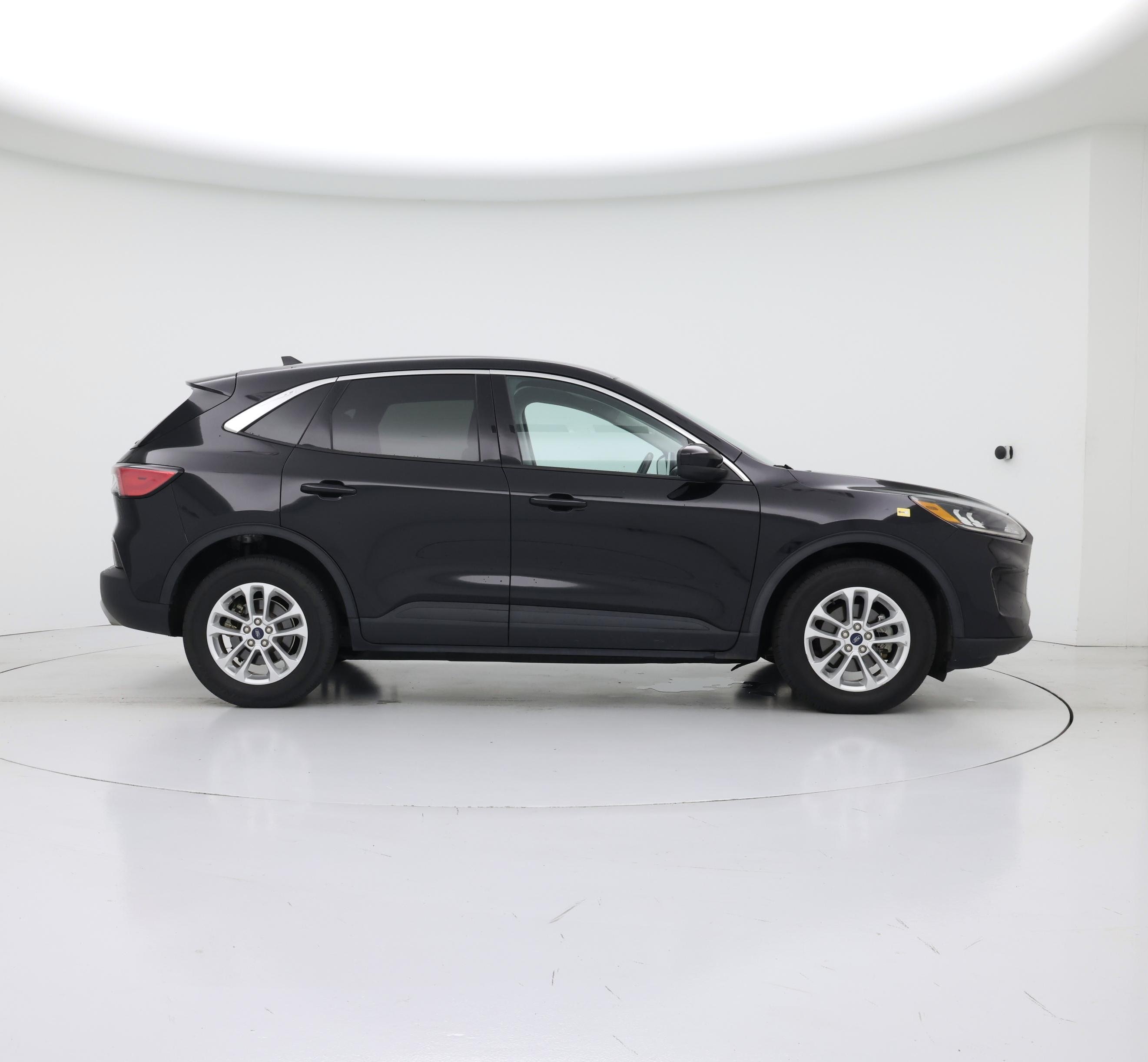 Thumbnail: 2021 Ford Escape - 7