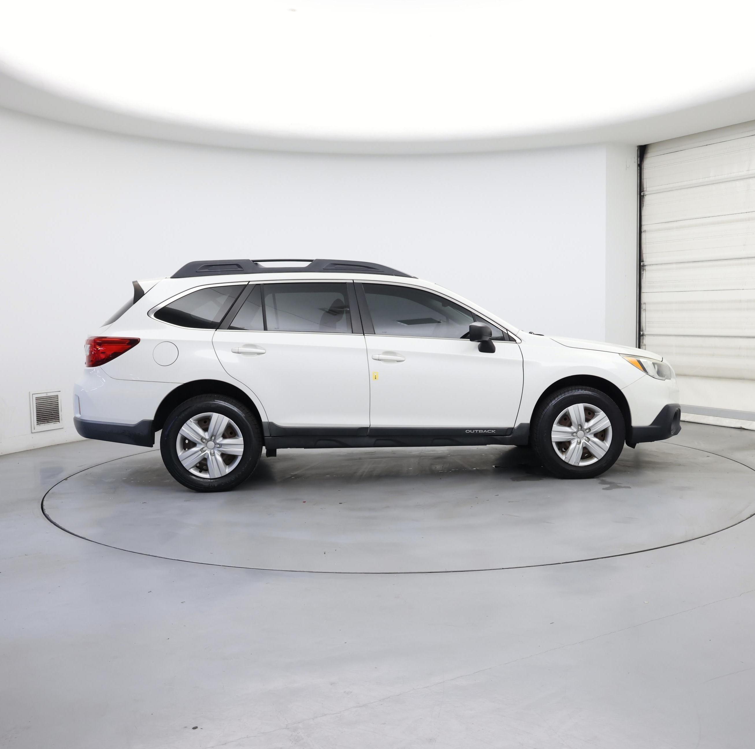 Thumbnail: 2015 Subaru Outback - 7