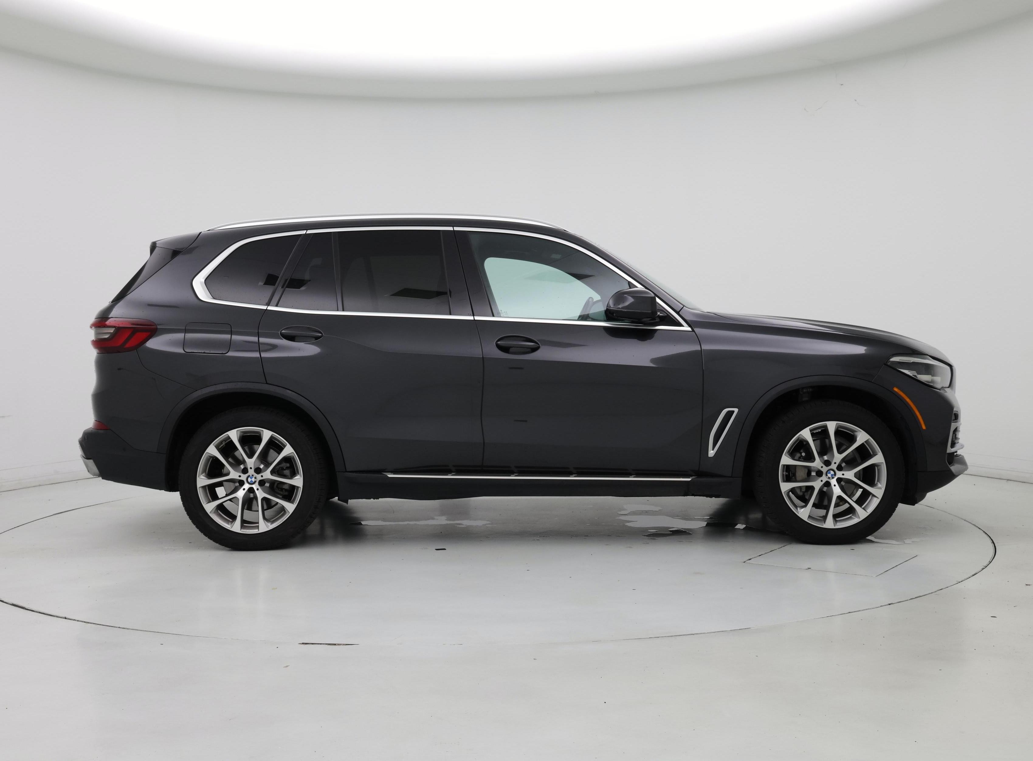 Thumbnail: 2023 BMW X5 - 7