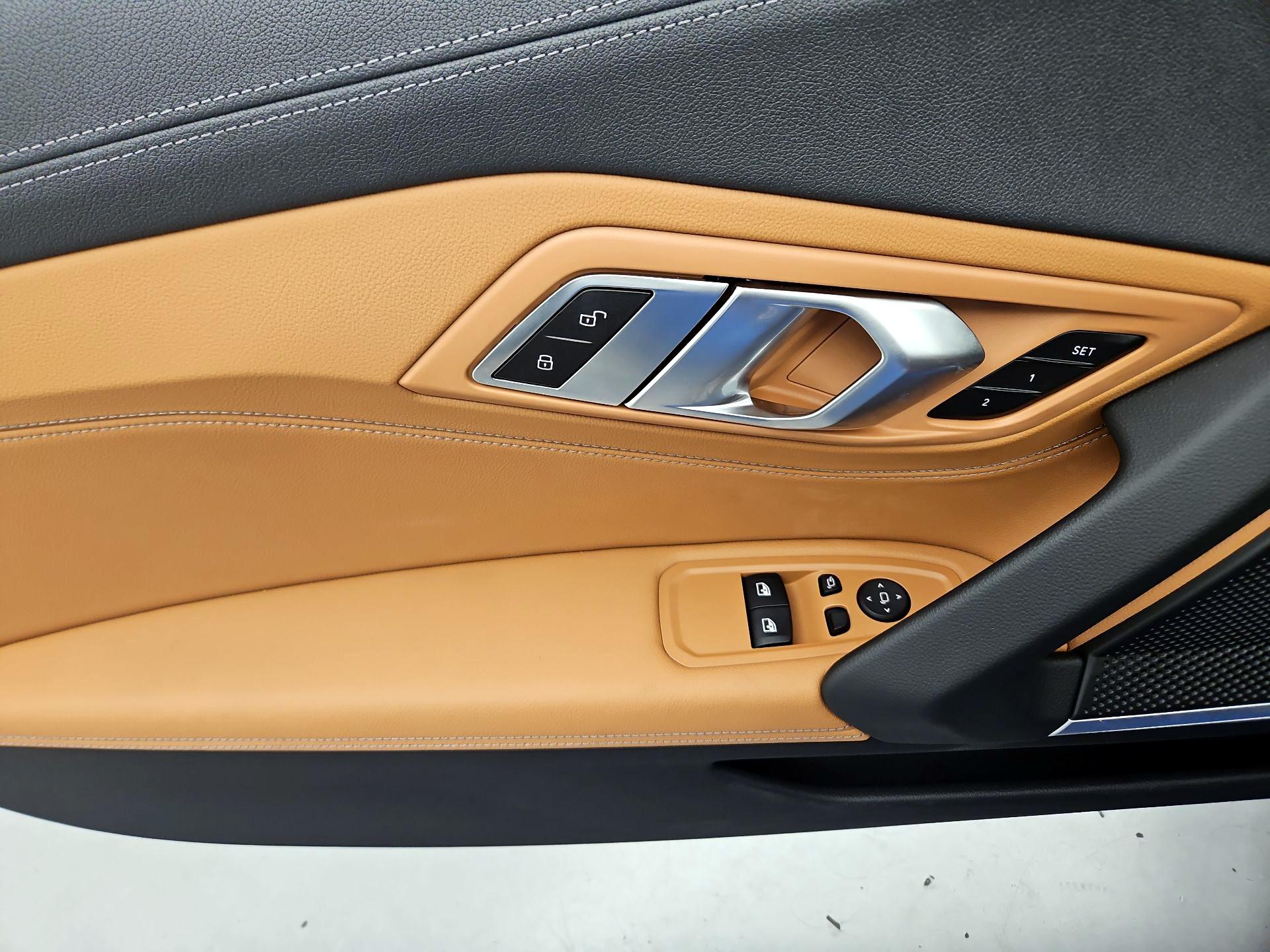 Thumbnail: 2022 BMW Z4 - 12